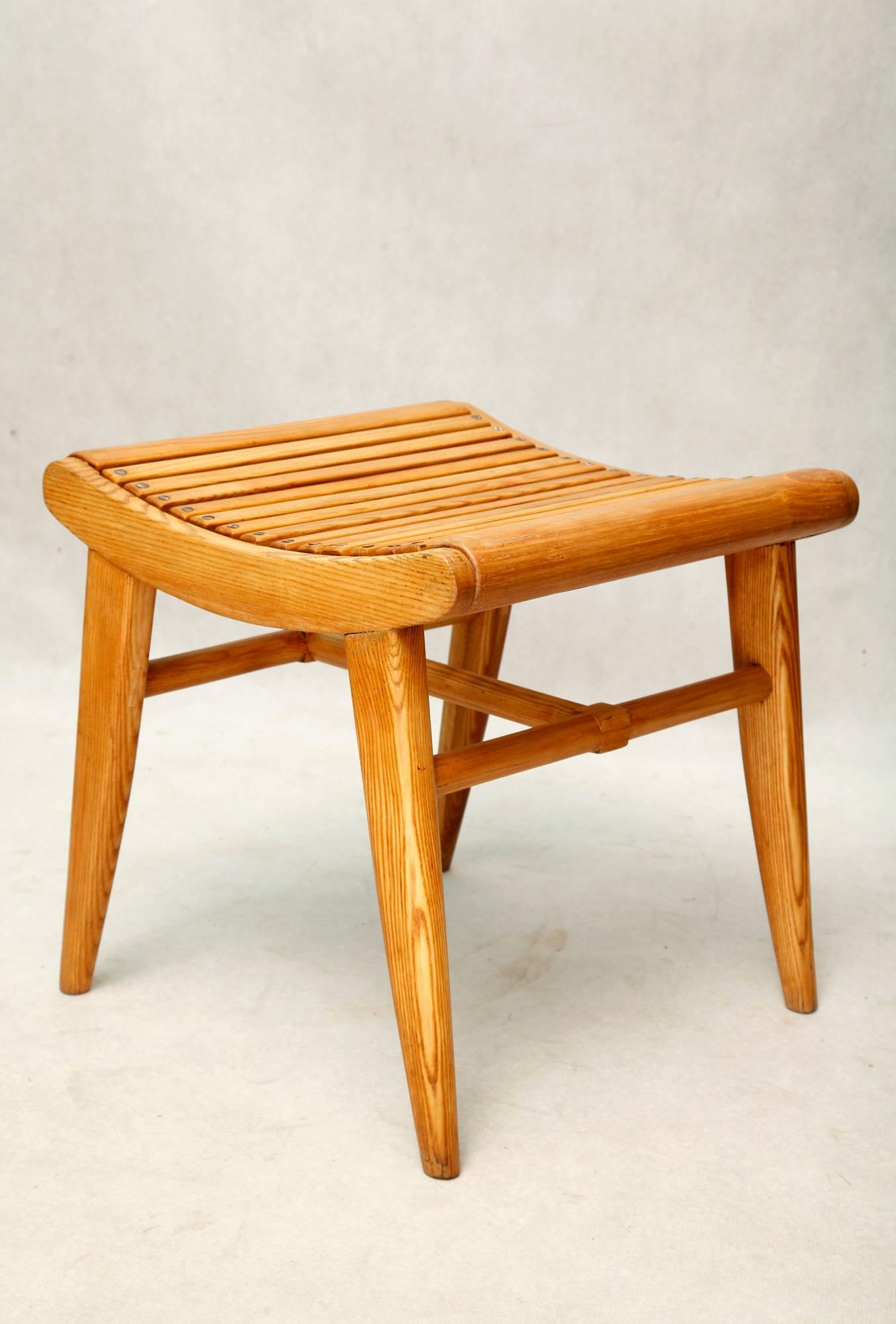 Made to order in the 1950s, a stool made of ash wood, 100% wood. The project was made for the needs of polish wedding palaces, where it was used during a civil marriage ceremony. The Young Couple sat on them while they were getting married.
Made a