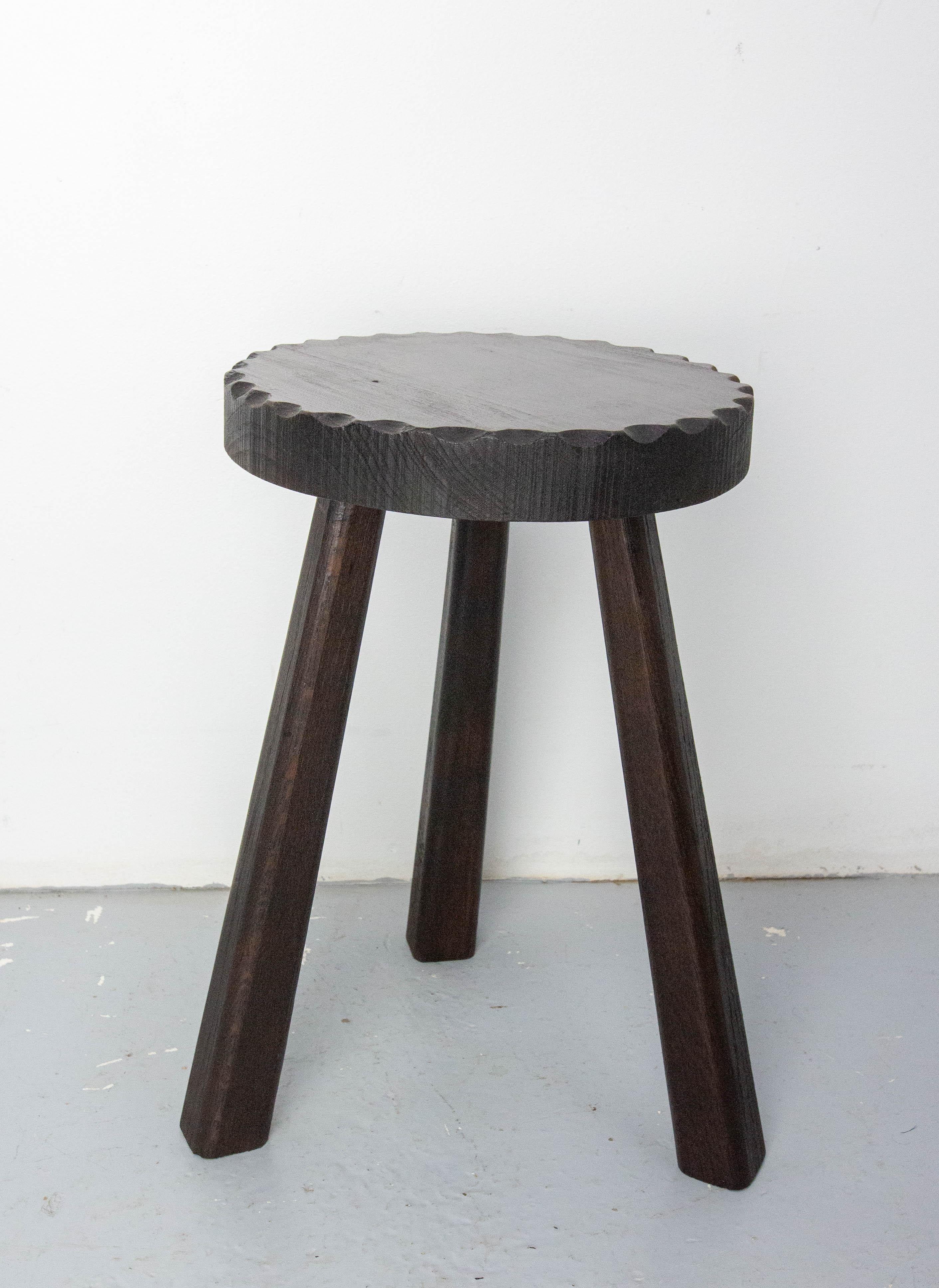 Antique french three legs stool in massive ash. 
Made circa 1940.
Good condition solid and sturdy.

Shipping:
29 / 29 / 44 cm 2.7 kg