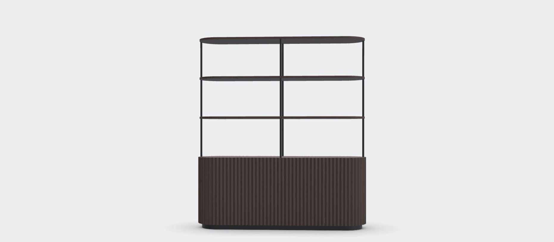 Libreria Ash Umber Eternel di Milla & Milli
Firmato da Maša Vukmanović, Jelena Lukač Kirš, Jakov Šrajer
Dimensioni: L 180 x P 47 x H 200 cm 
Materiali: Frassino oliato, metallo nero.


Libreria eterna:
Ci sono probabilmente migliaia di libri