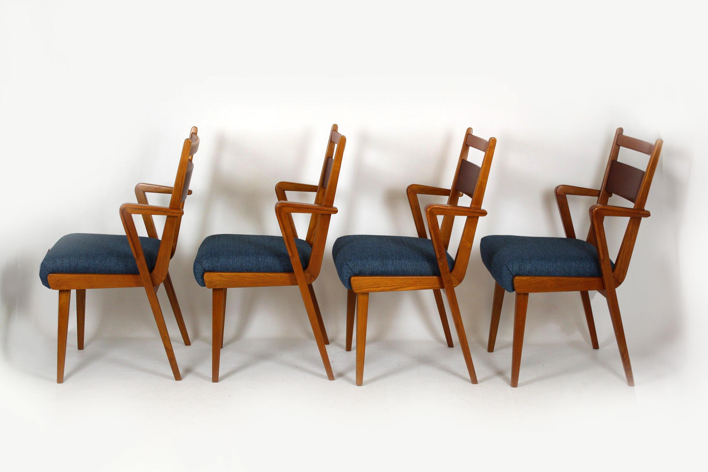 Ash and Walnut Dining Chairs from Jitona Sobeslav, 1950s, Set of Four In Good Condition In Żory, PL