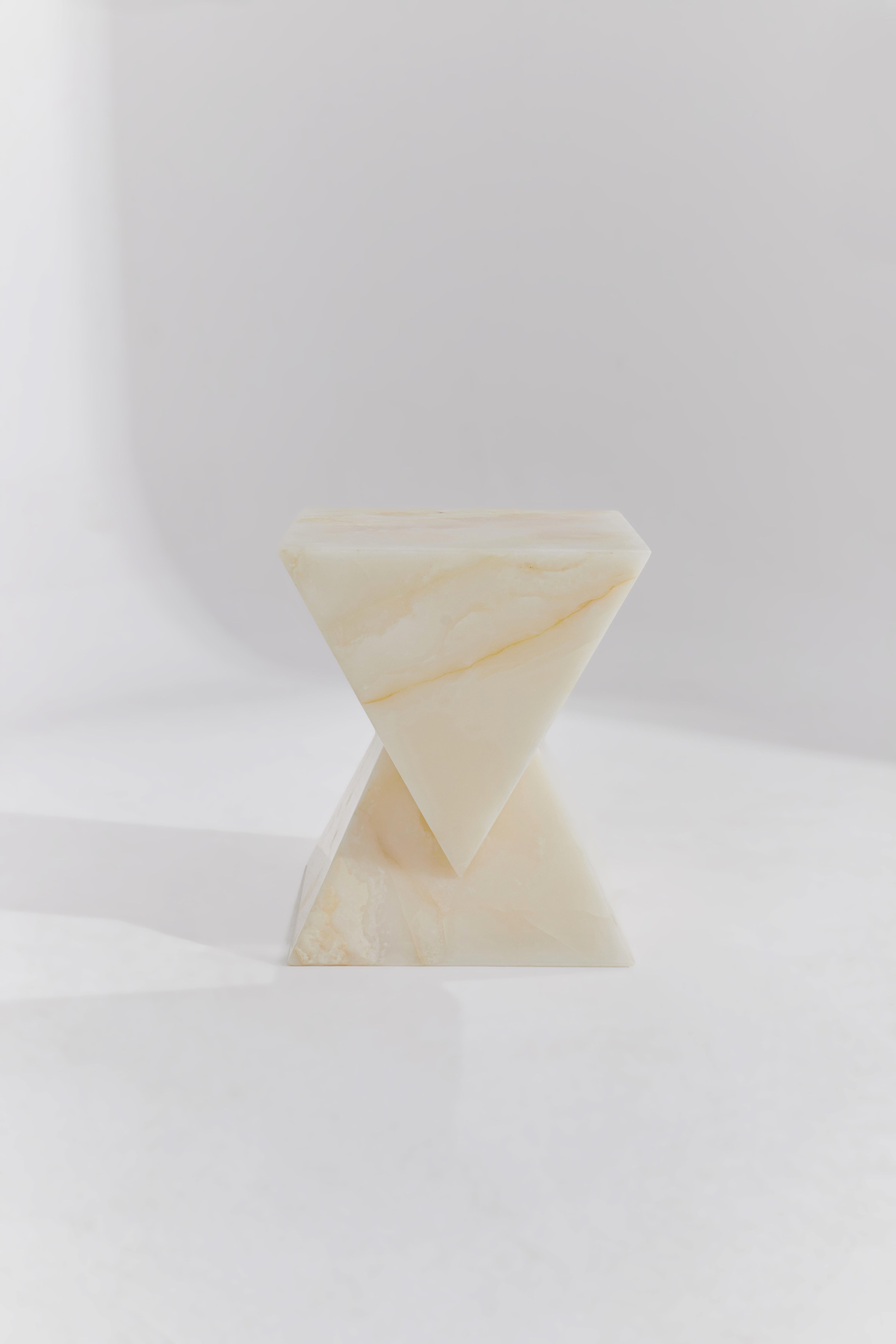Contemporary Hourglass Shape Ash White Onyx Side Table by RAFFINATO For Sale