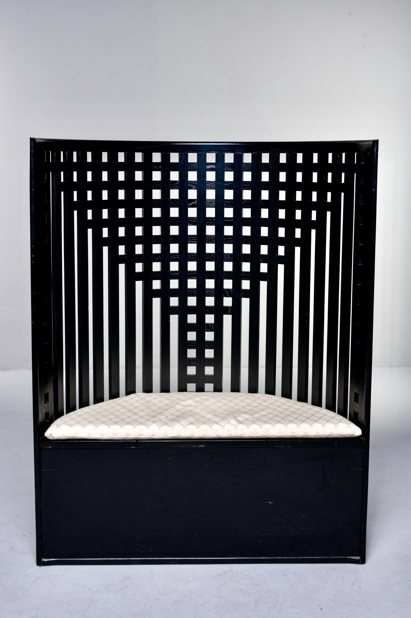 Bauhaus Ash Willow Chair by Charles Renee Mackintosh