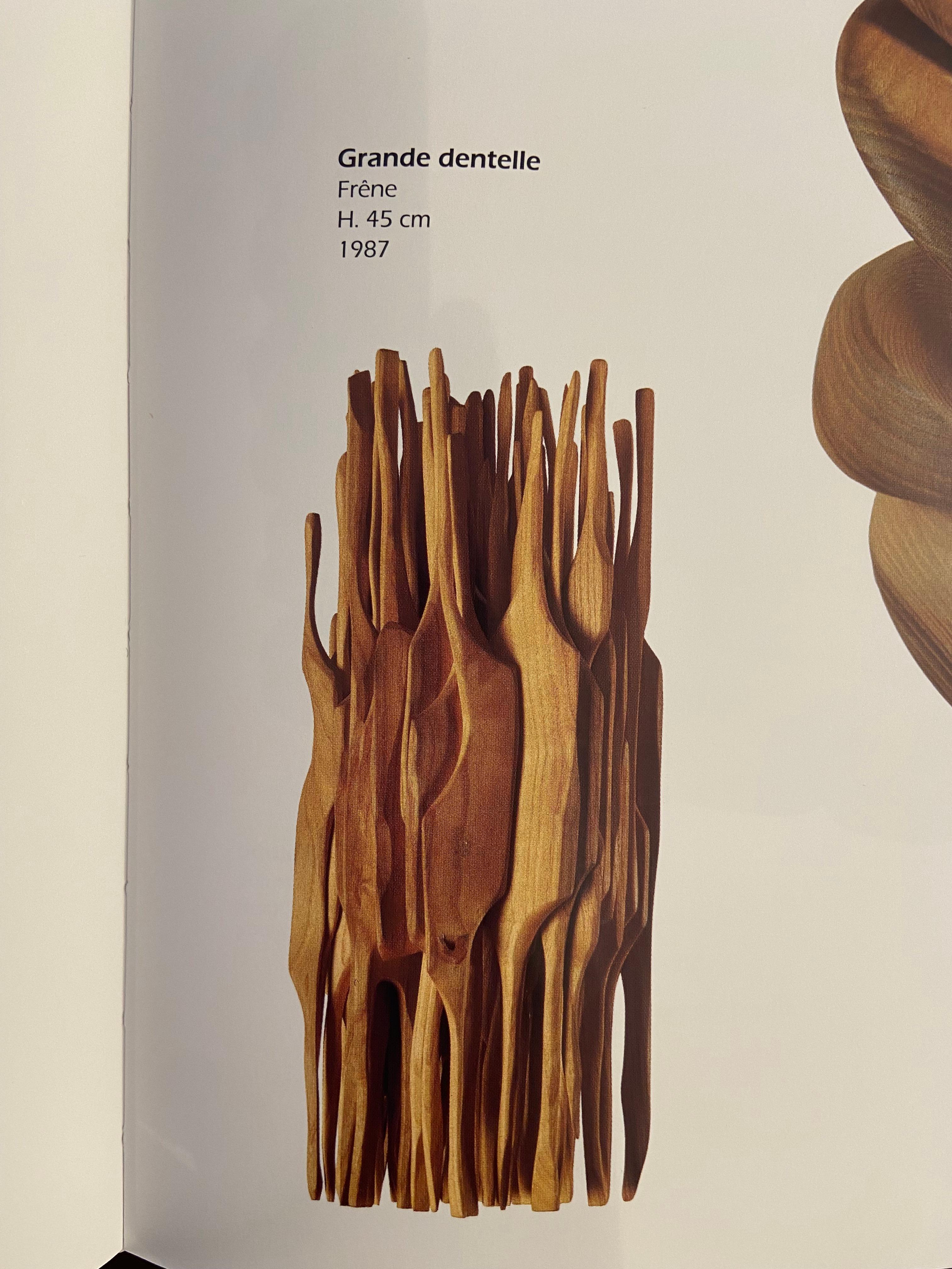 Français Sculpture en bois de frêne de Lucien Bénière en vente