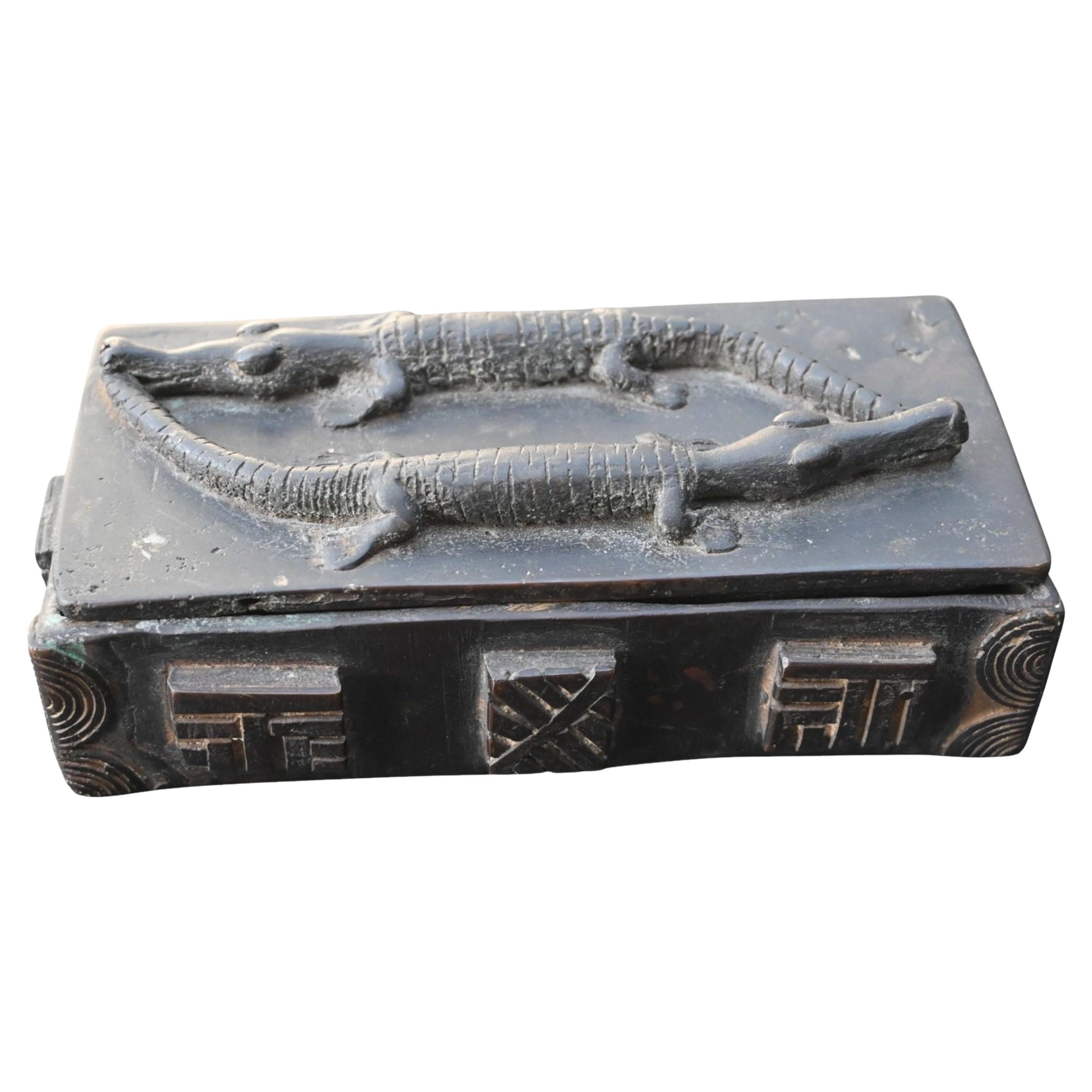 Ashanti Bronze Gold Powder Box, Decorated With Two Crocodiles, Ghana, Late 19thC For Sale