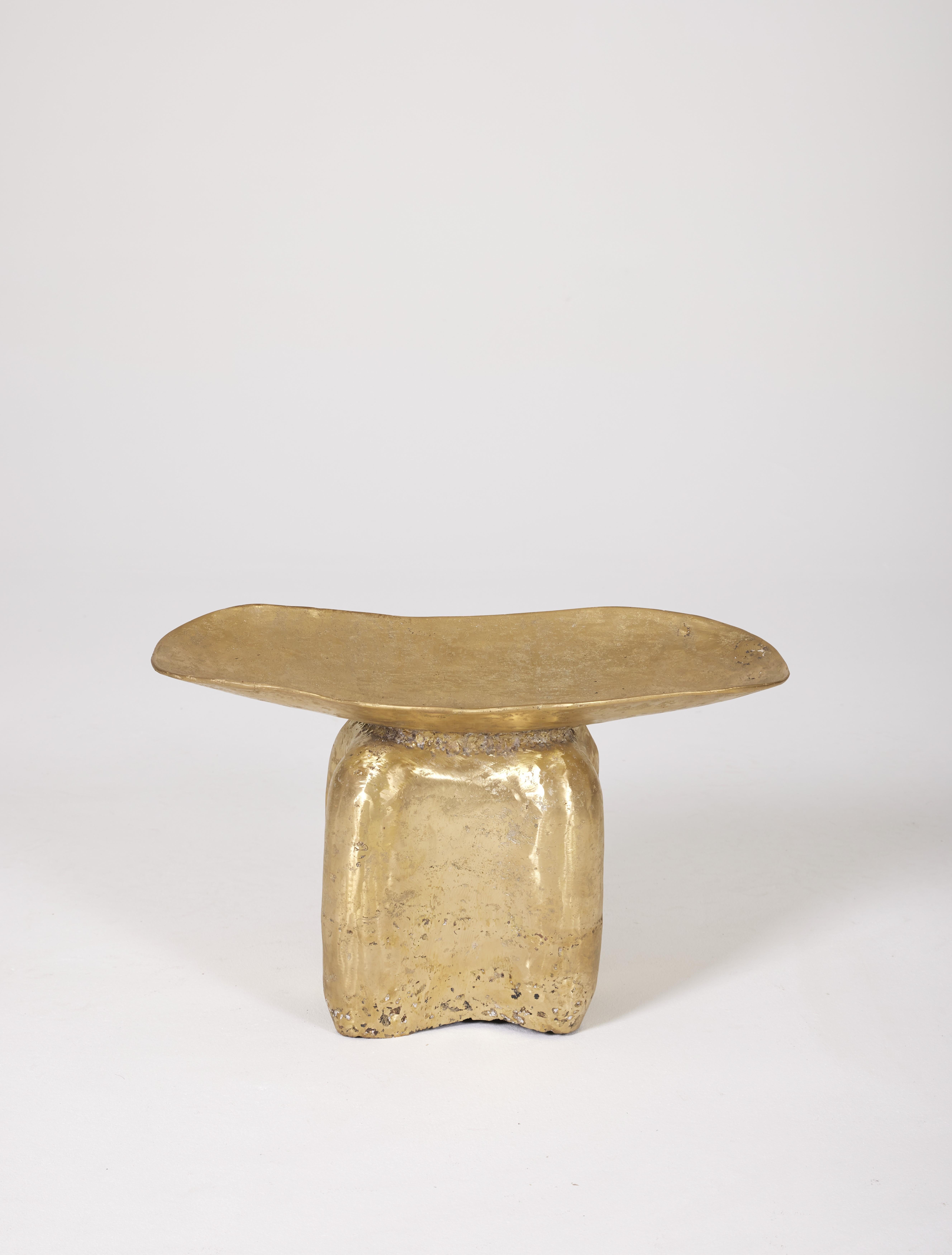 Ashanti stool in bronze, Ghana late 20th century. In the style of ceremonial stools. Good condition.