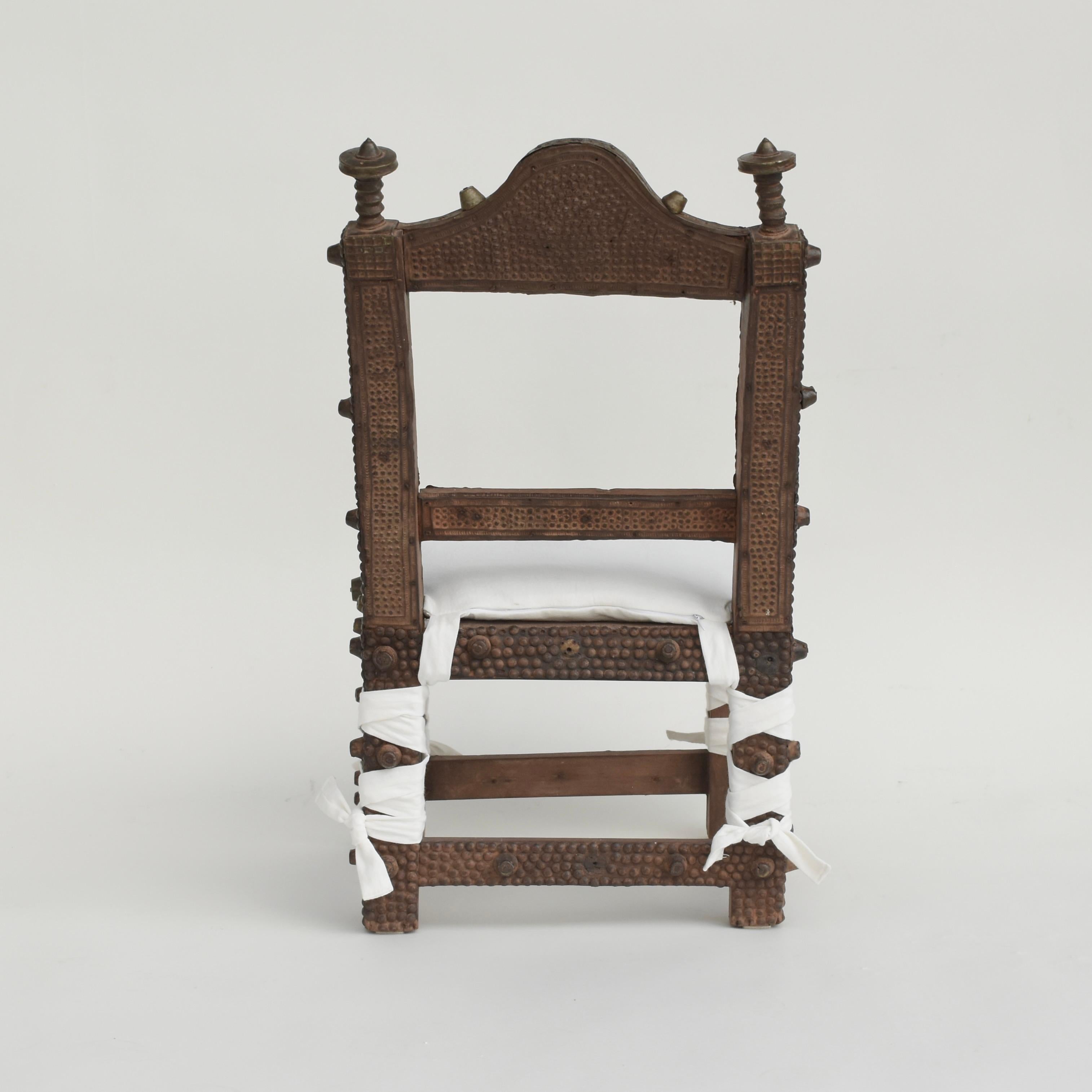 19th Century Ashanti People, Ghana Asipim Chair with Cushion. For Sale