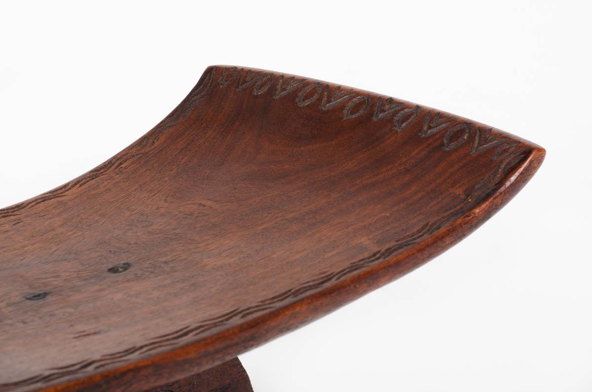 Taburete Ashanti de madera, diseño africano, 1950 en venta 4