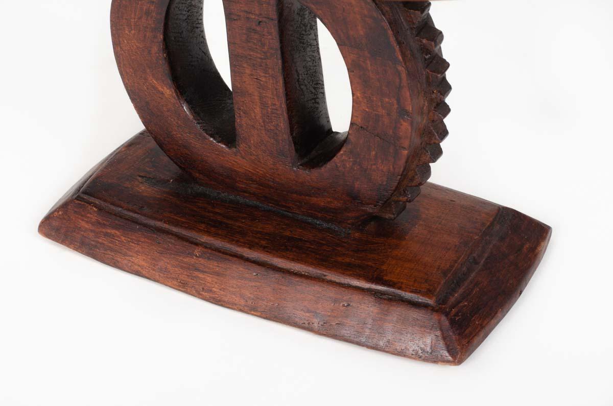 Taburete Ashanti de madera, diseño africano, 1950 en venta 6