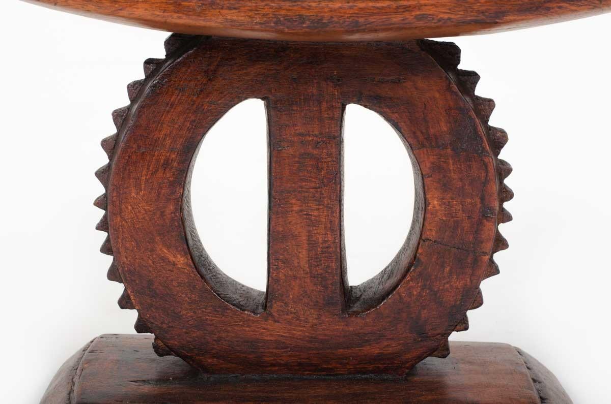 Taburete Ashanti de madera, diseño africano, 1950 en venta 1