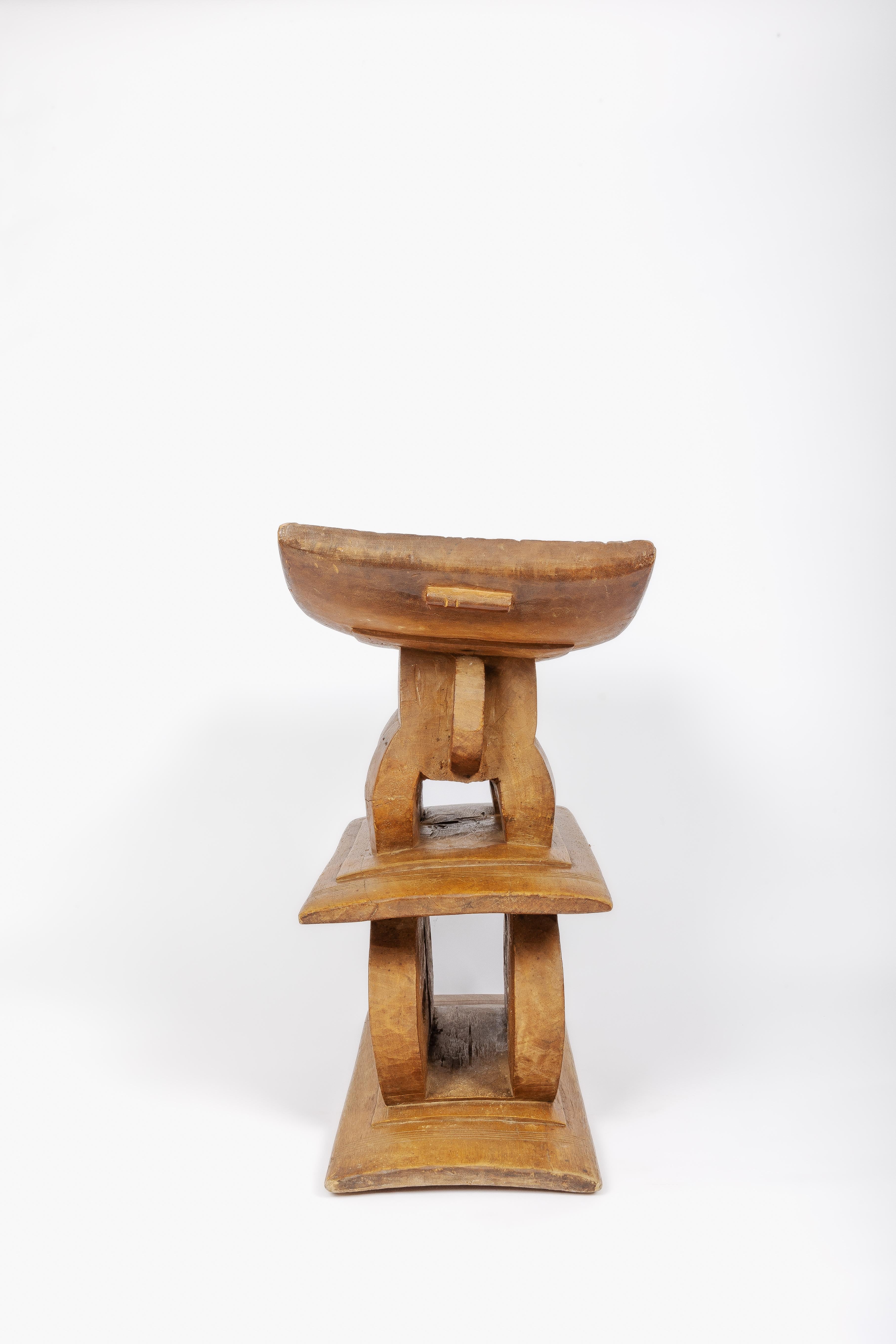 Tribale Sgabello in legno Ashanti Africa occidentale Ghana in vendita