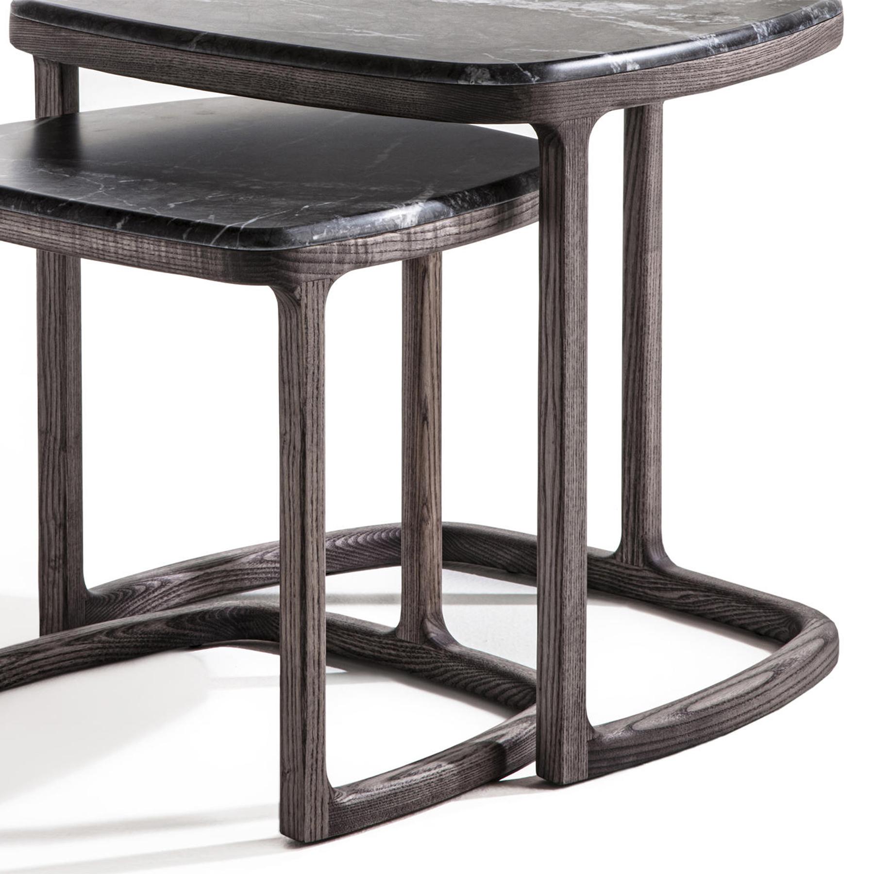 Contemporary Asher Set of 2 Side Table For Sale