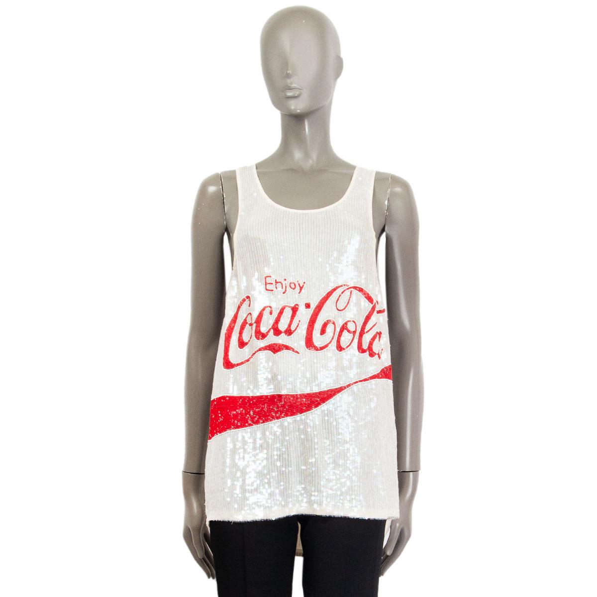 100% authentisches Ashish Pailletten-Tanktop aus elfenbeinfarbener und roter Seide (100%):: von Hand bestickt. Mit Coco Cola-Front und Rundhalsausschnitt. Wurde getragen und ist in ausgezeichnetem Zustand.