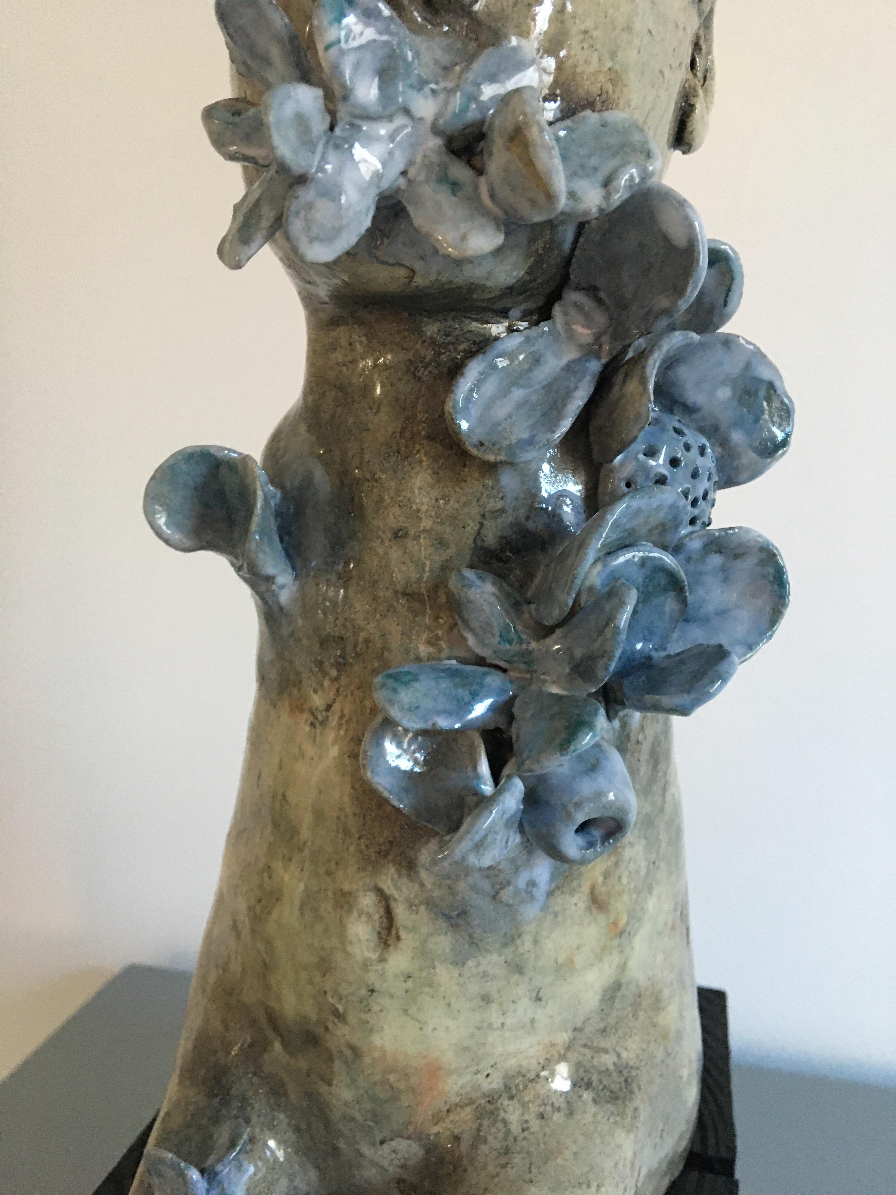 Ceramic figure: 'Let go of expectations and experience the subtle and unbounded' 3