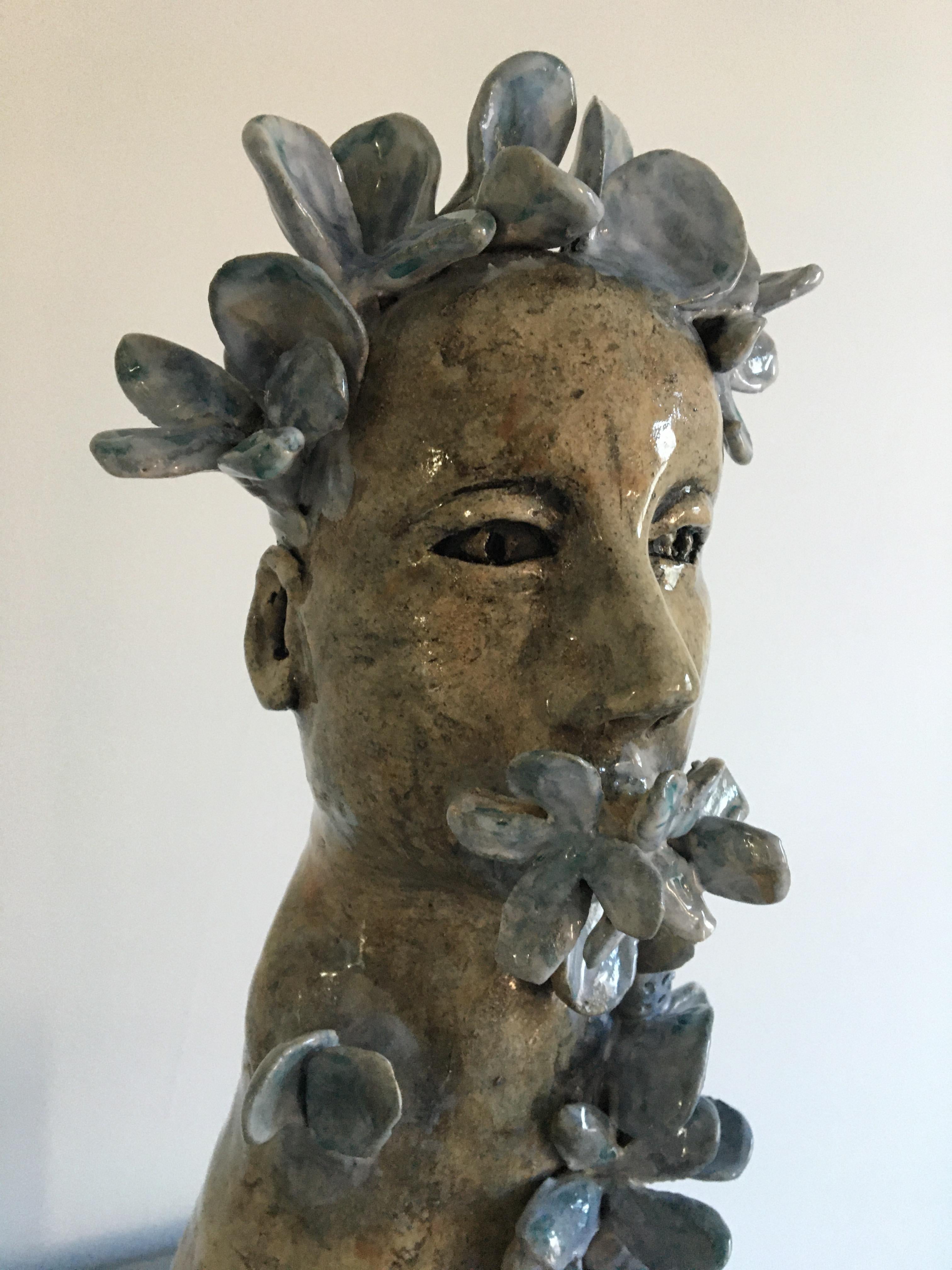 Ceramic figure: 'Let go of expectations and experience the subtle and unbounded' 4