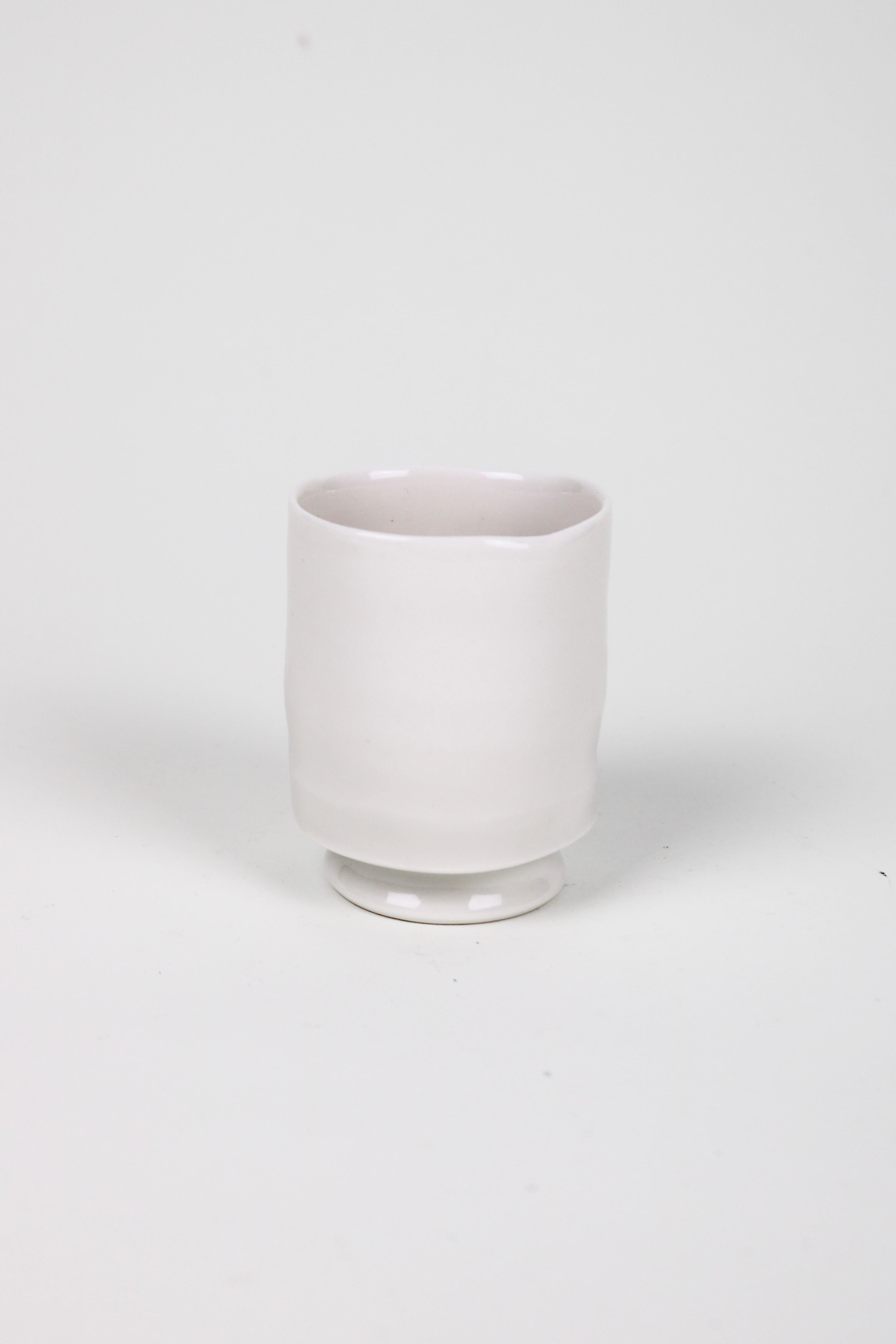 20th Century Ashley Howard Porcelain Cup Set For Sale
