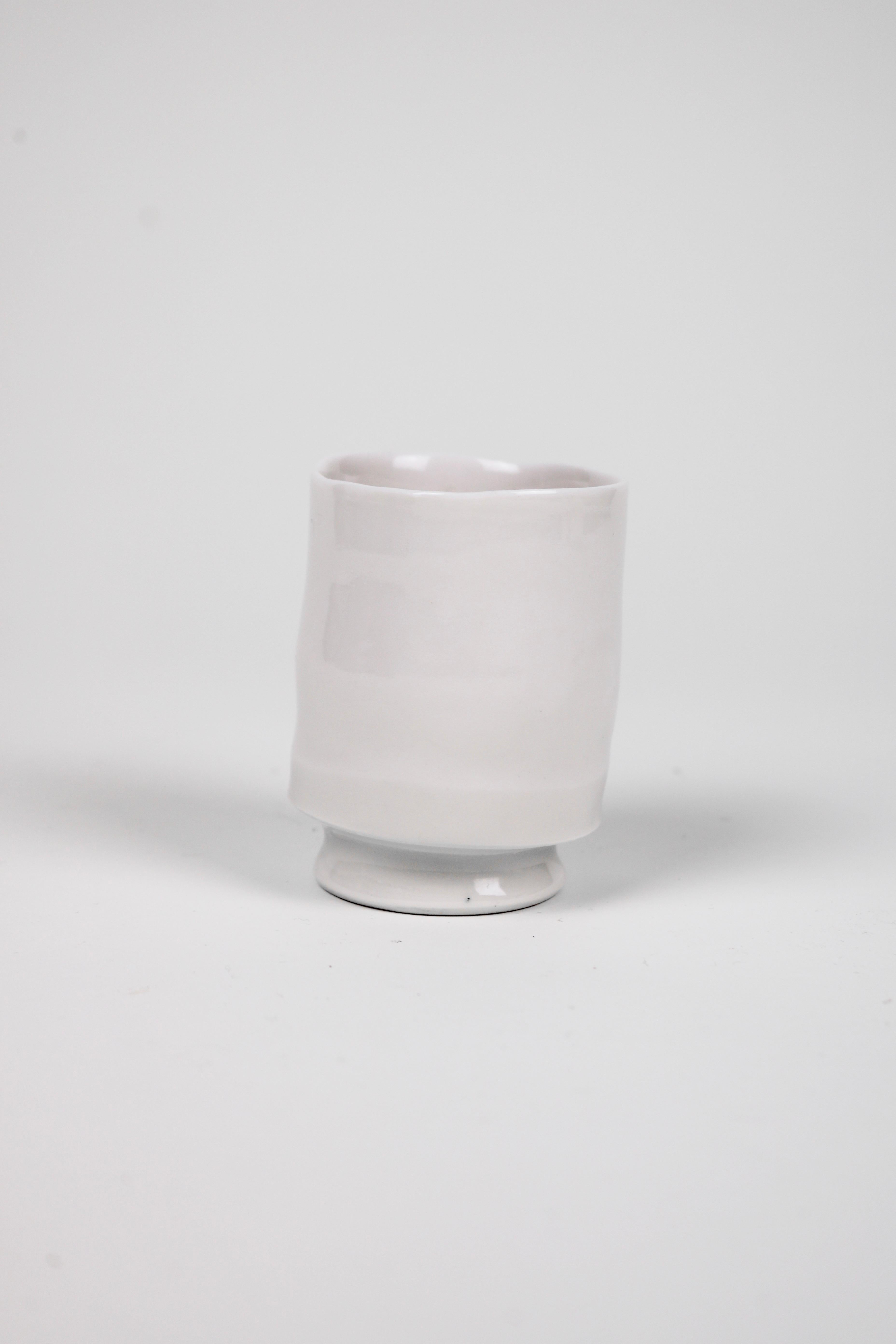 Ashley Howard Porcelain Cup Set For Sale 1