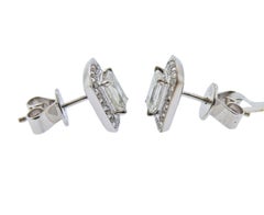 Ashoka 1.21 Carat Diamond Gold Stud Earrings