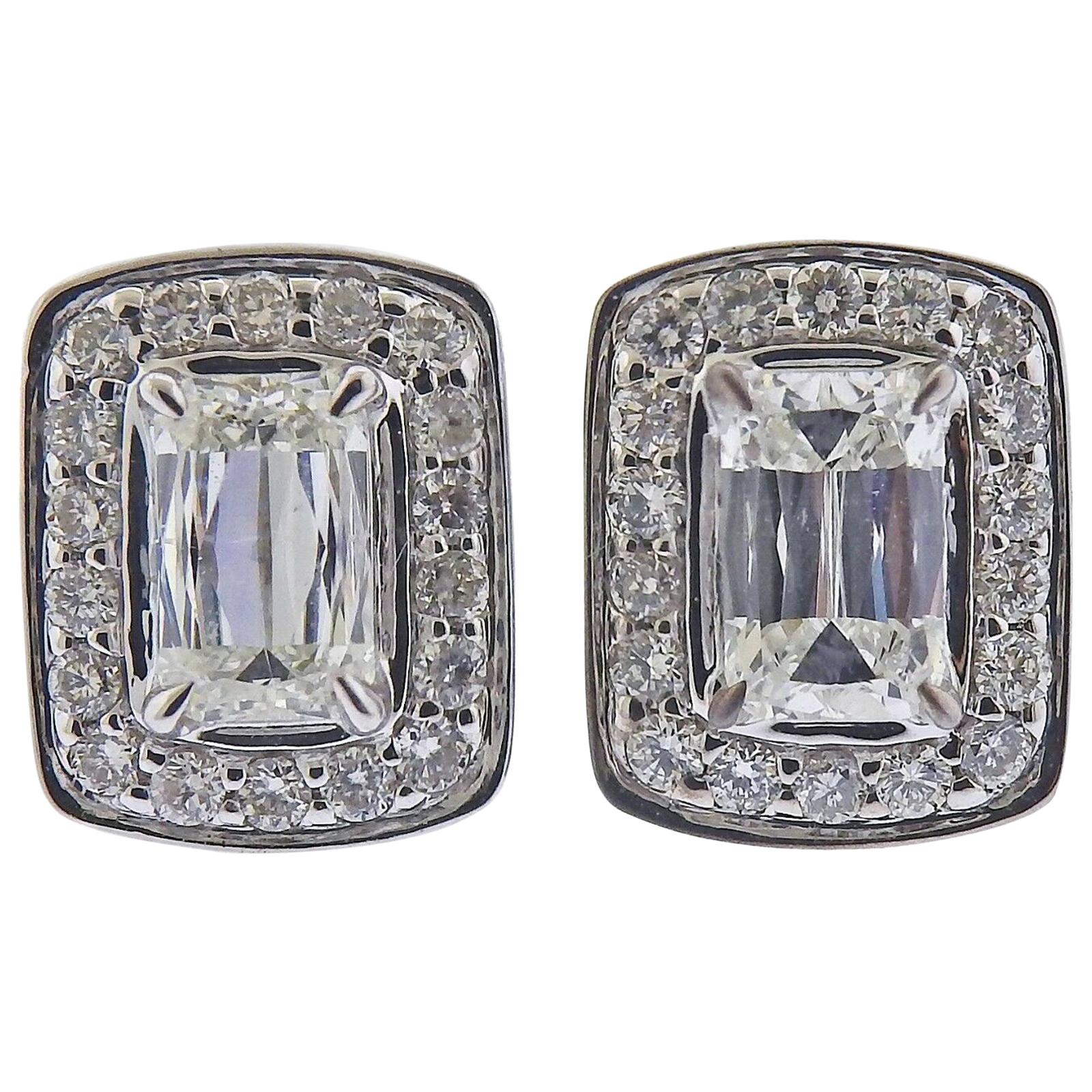 Ashoka 1.21 Carat Diamond Gold Stud Earrings