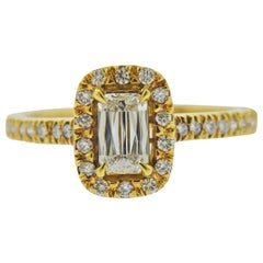 Ashoka Diamond Gold Engagement Ring