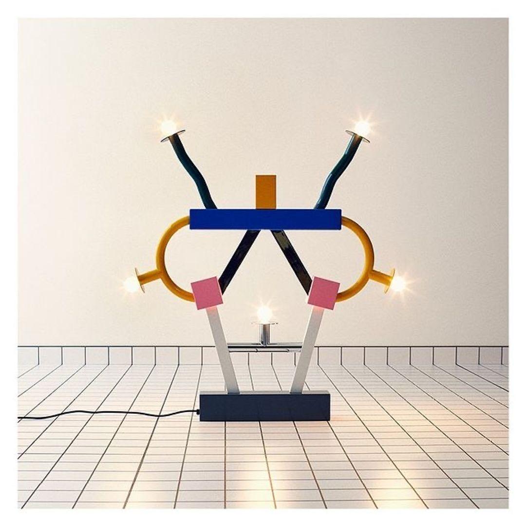 Métal Lampe à poser Ashoka de Memphis, Ettore Sottsass en vente