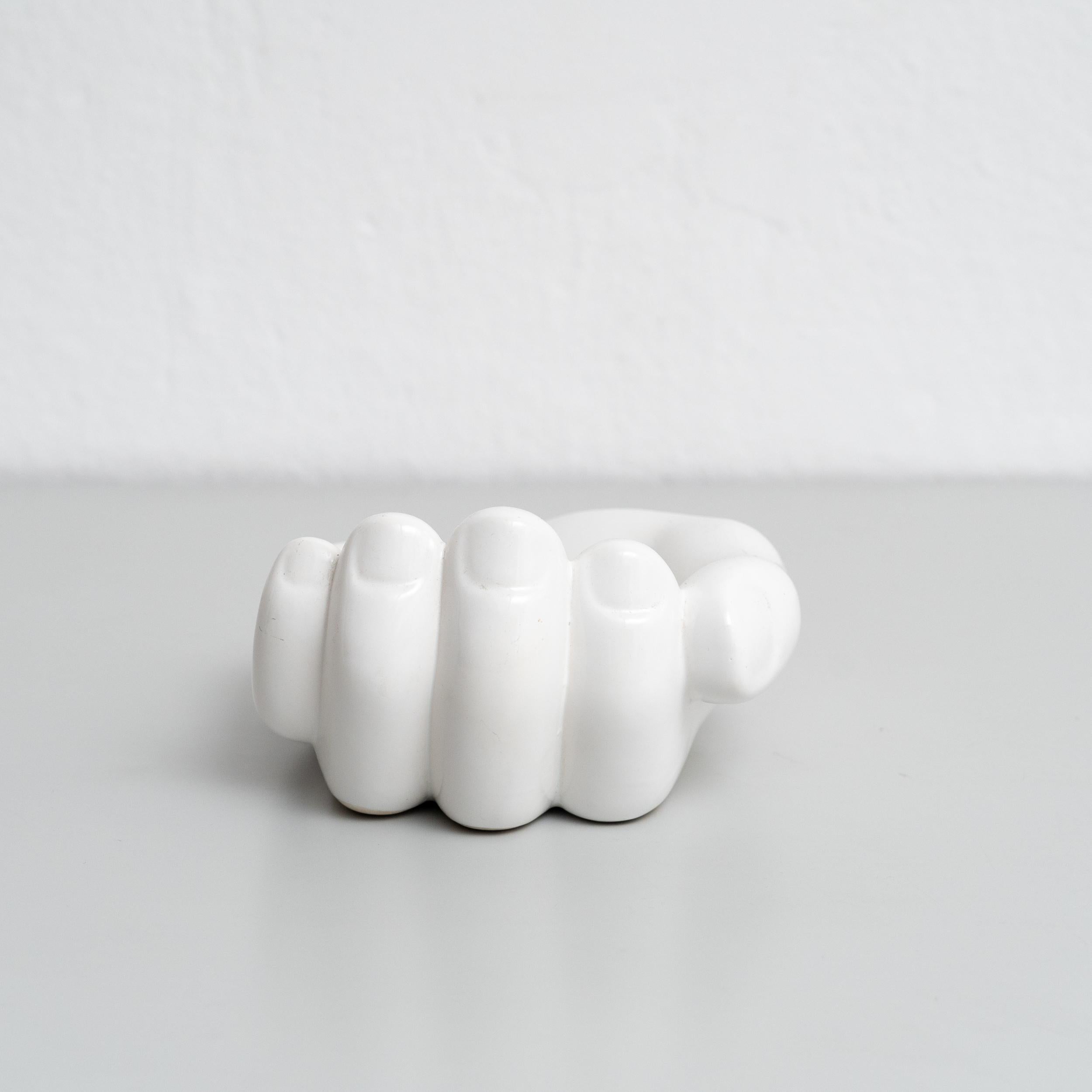 Ashtray After Georges Jouve Ceramic in White, circa 1950 In Good Condition For Sale In Barcelona, Barcelona