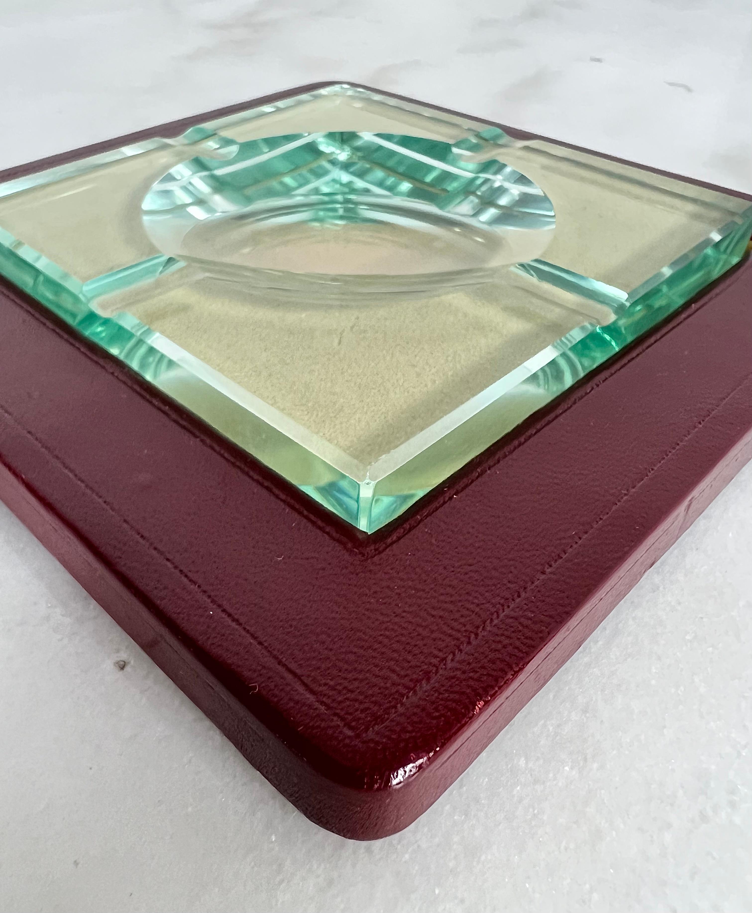 Italian Ashtray Attributed to Fontana Arte Crystal Glass Leather Midcentury Italy, 1960s For Sale