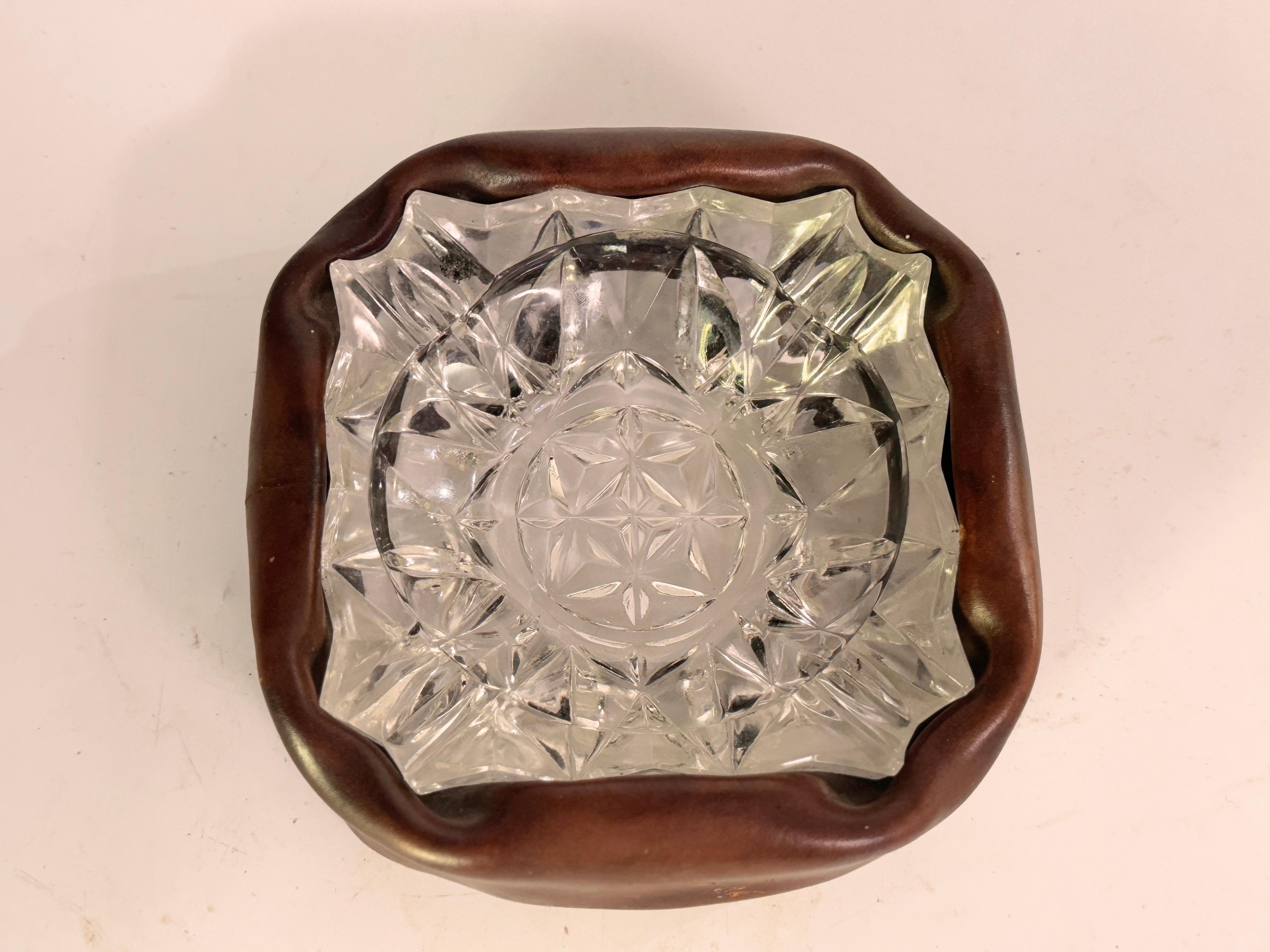 Ashtray in Glass with a Leather Cover, Brown Color, France 1970 For Sale 1