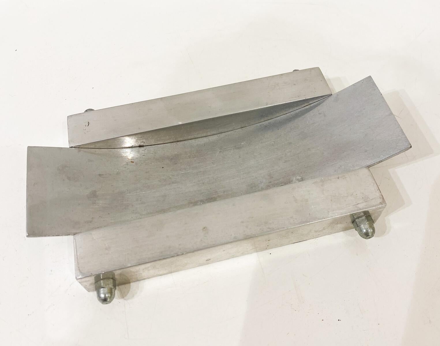 Aschenbecher aus Edelstahl und sandgestrahltem Aluminium von Pol Quadens 1989, Belgien (Moderne) im Angebot