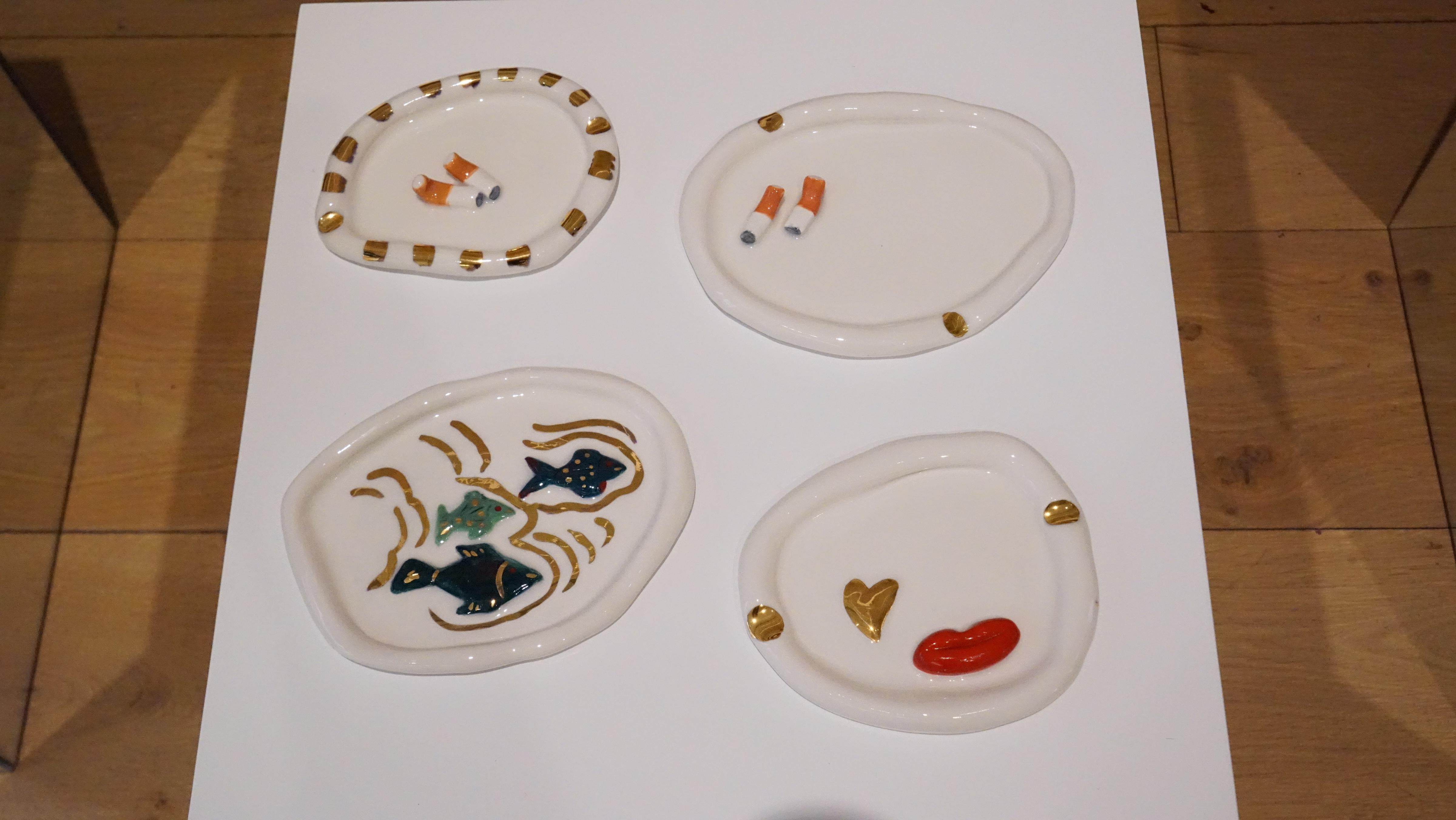 Cenicero de Porcelana Blanca con Labios Post Modern Inspirado por Hania Jneid en Nuevo estado para la venta en BARCELONA, ES