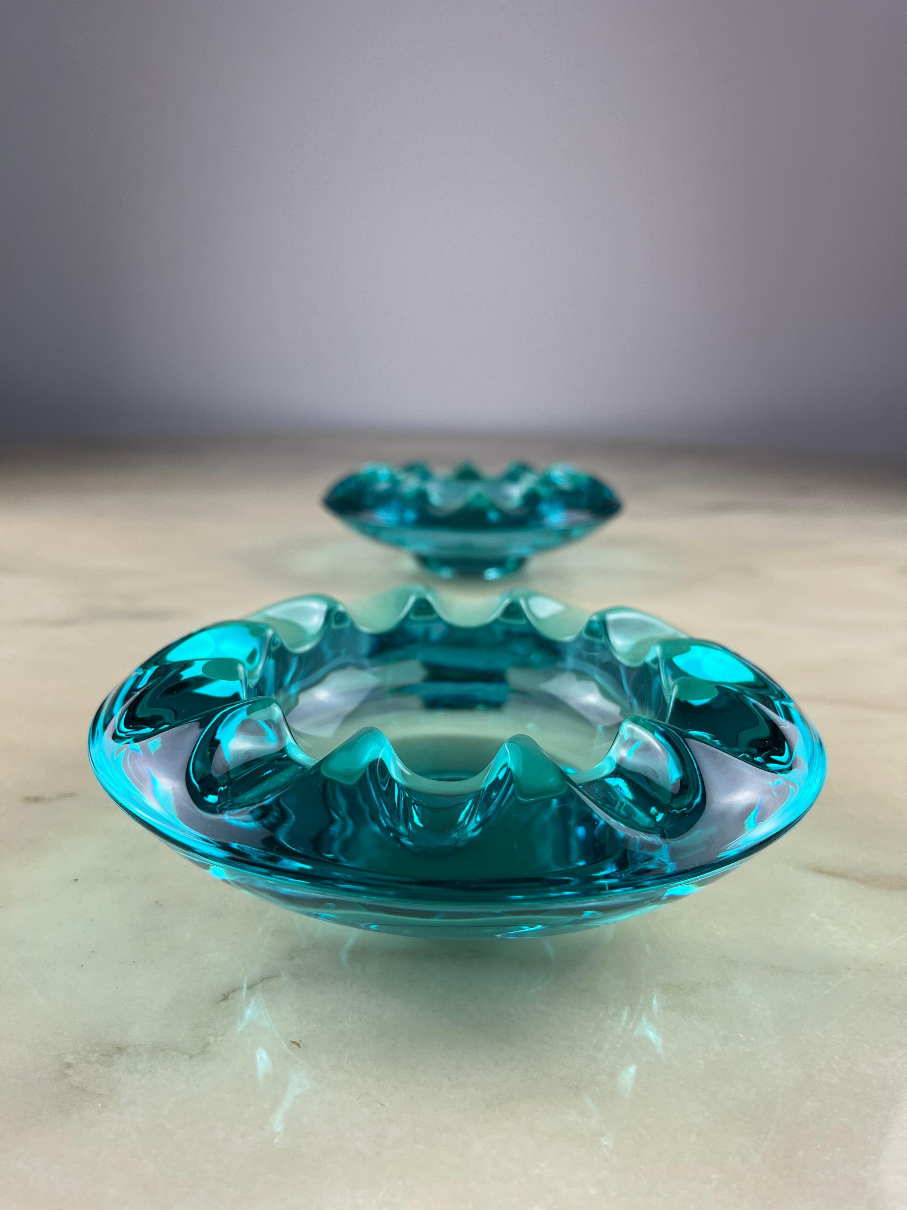 Murano glass ashtrays / valet trays, Italy, 1970. Delicious examples of the high craftsmanship of the Murano masters. Purchased by my family in the early 70s and preserved in an excellent manner. Only small scratches, almost invisible, signs of the