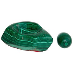 Ashtray with an Egg in Malachite