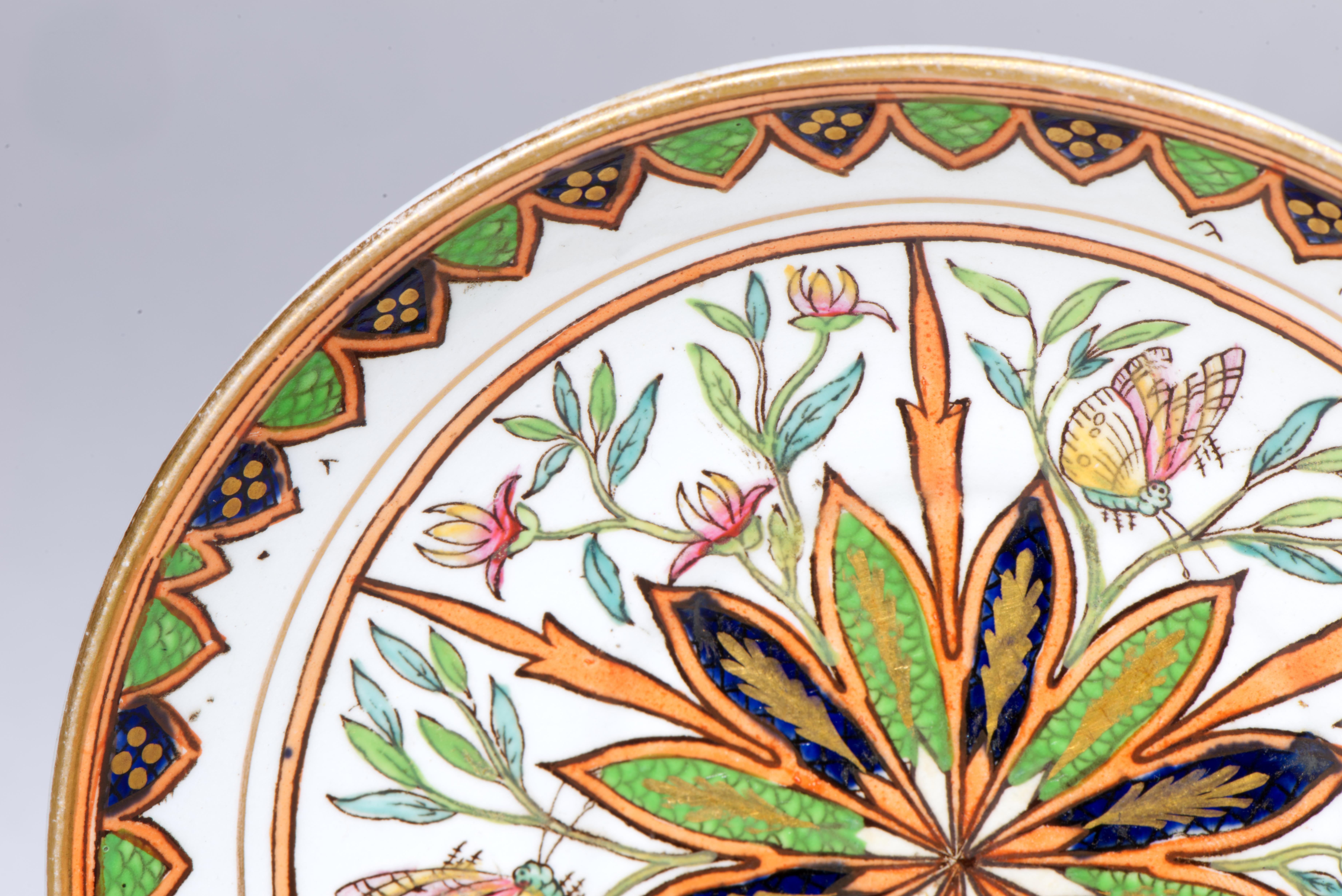 Ashworth für Richard Briggs Handbemalte Tasse und Untertasse aus Eisenstein, 1862-1891 (Keramik) im Angebot