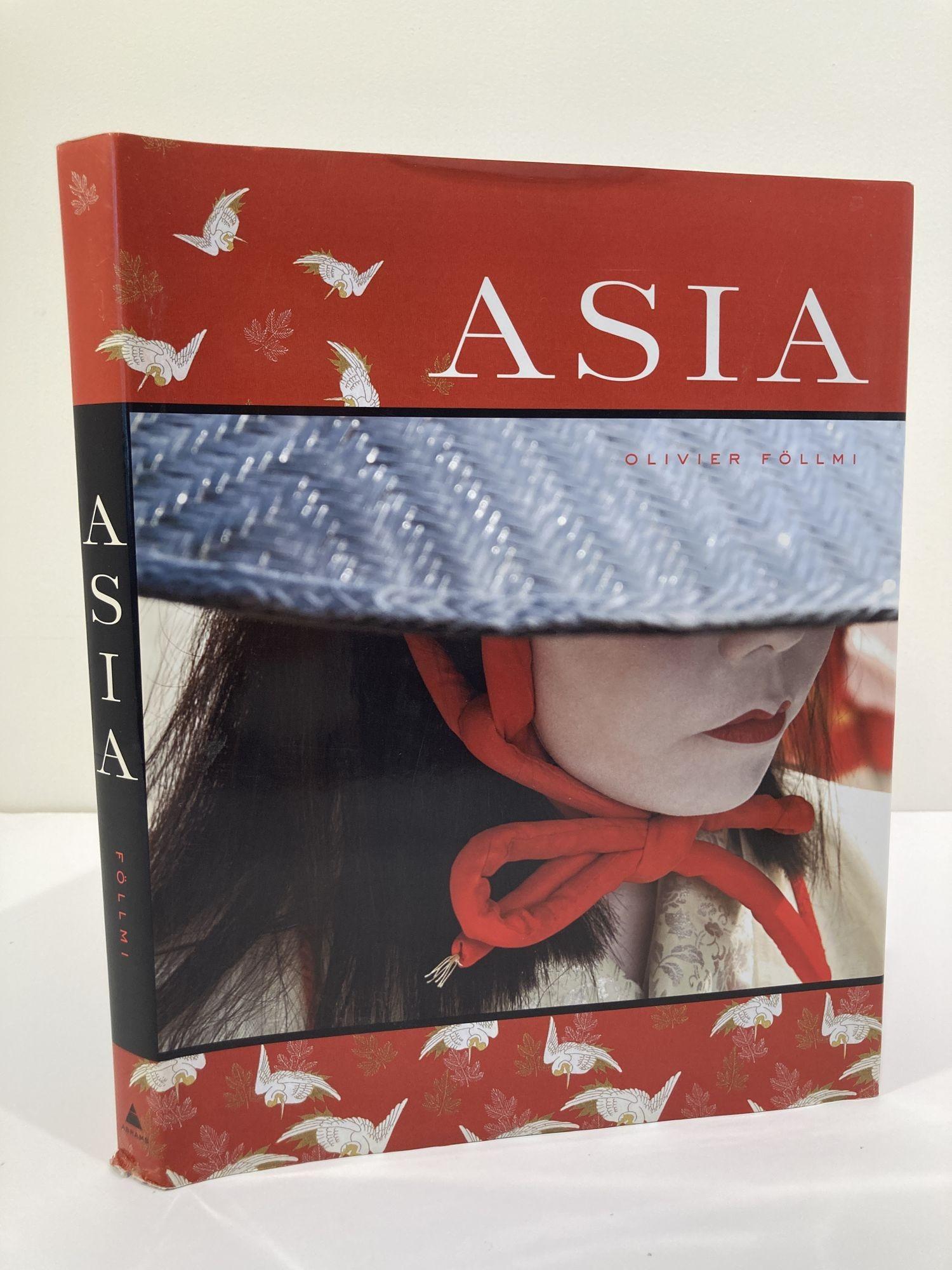Asia by Olivier Follmi Large Hardcover Book 2008 In Good Condition For Sale In North Hollywood, CA