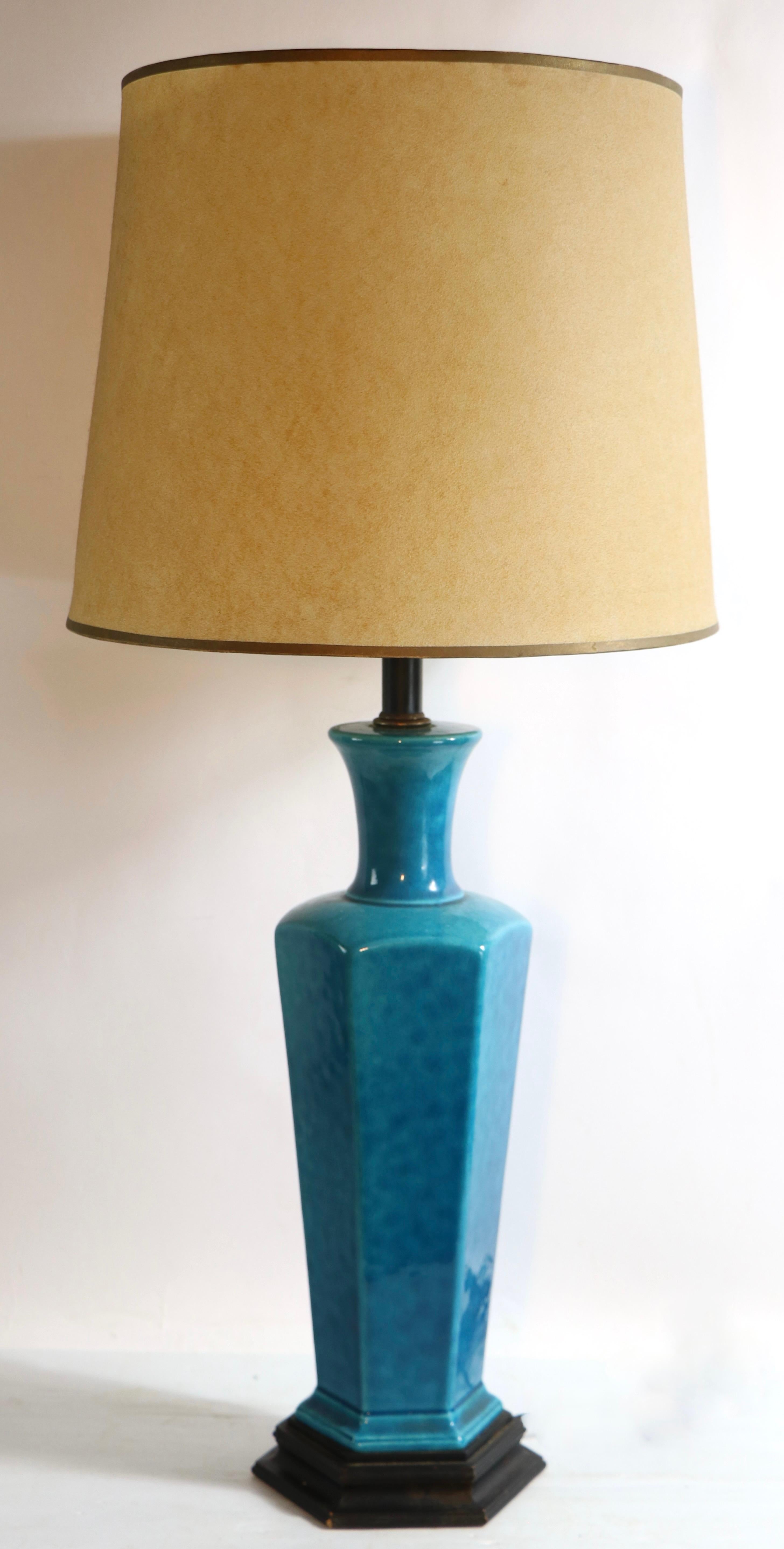 Asia Modern Chinese Style Table Lamp in Blue Craquelure Glaze Finish 2