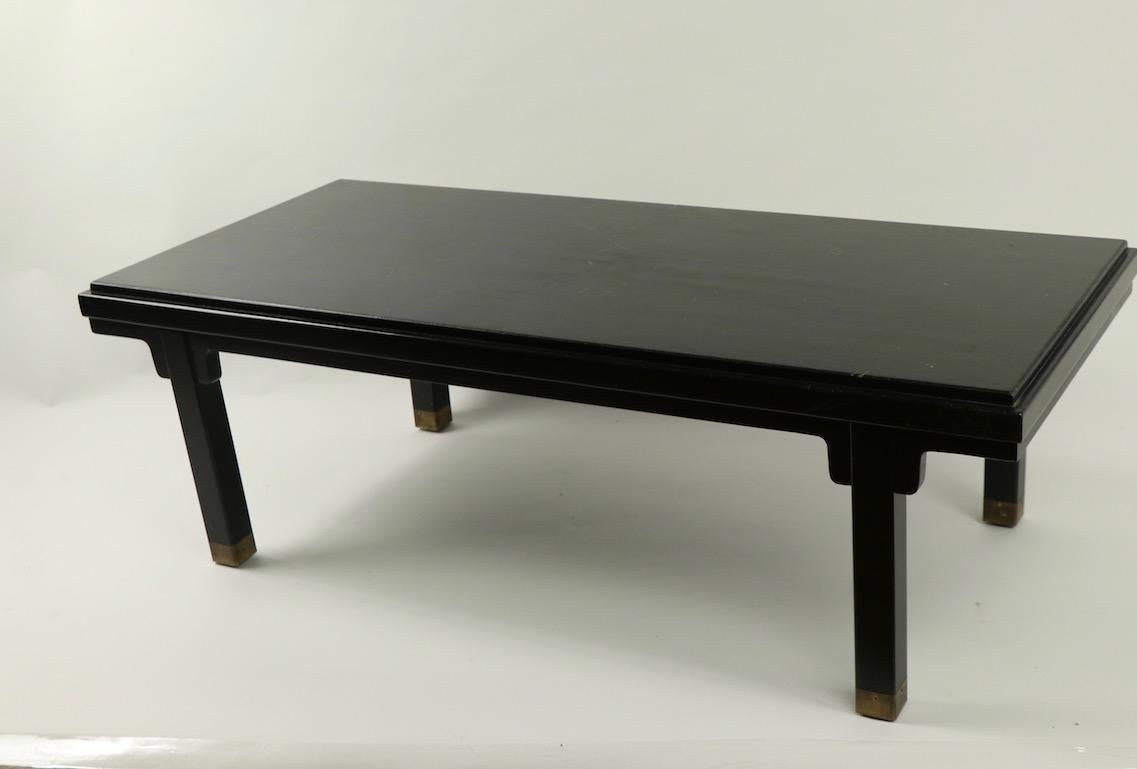 Asia Modern Coffee Table Attributed to Baker For Sale 3