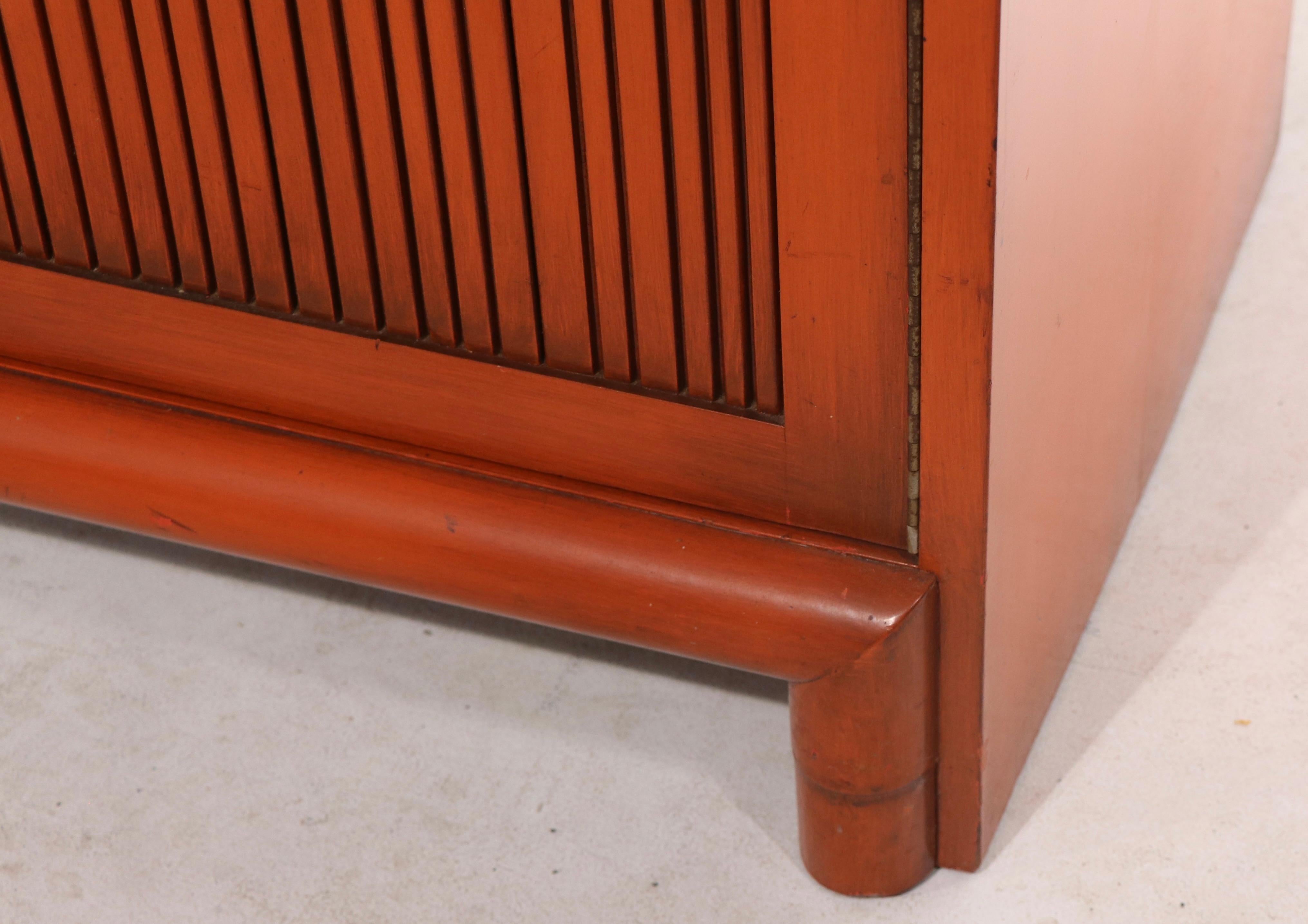 Asia Modern Mandarin Lacquer Sideboard in the Chinese Style by Willett In Good Condition For Sale In New York, NY