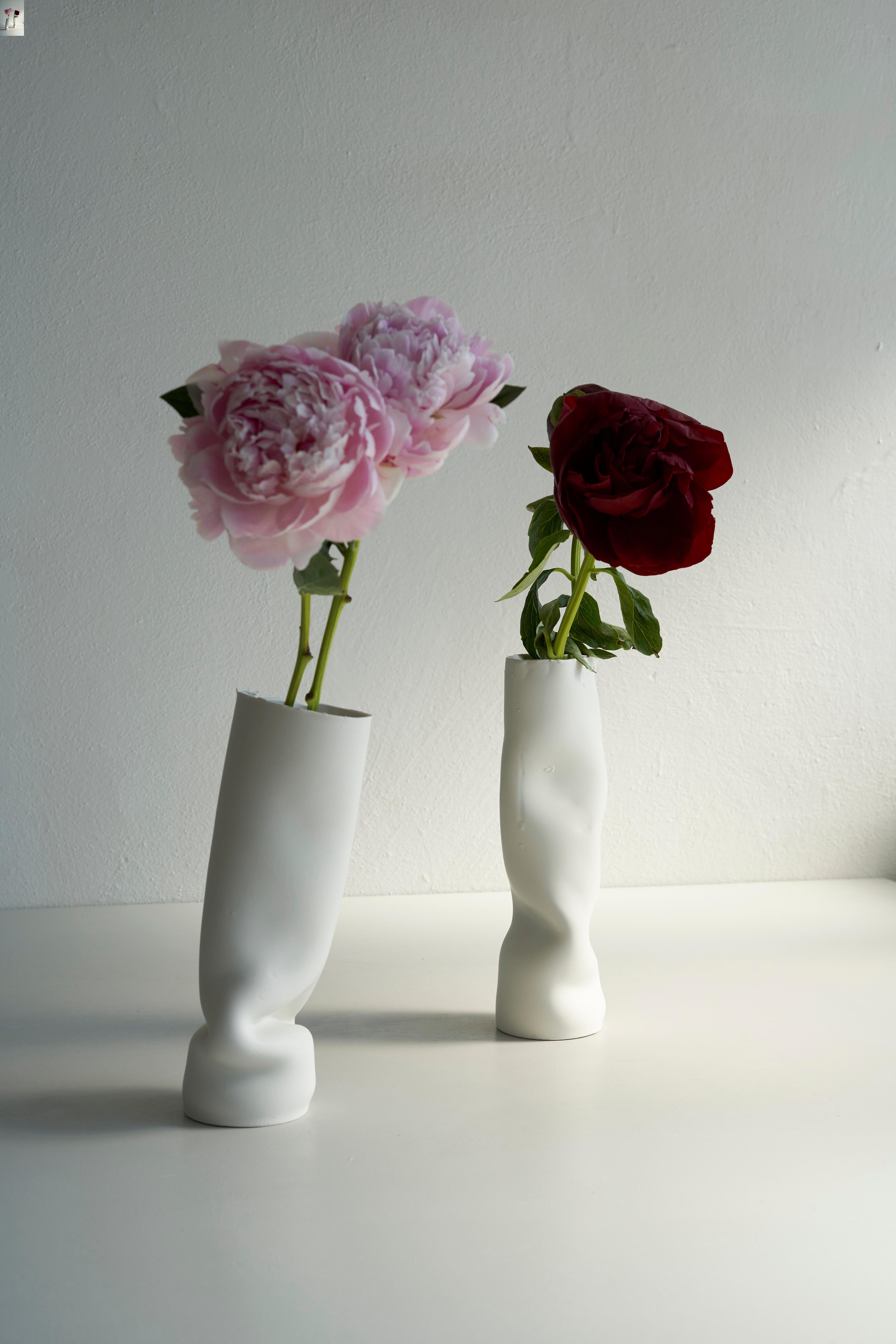 Asiago-Vase von Jenna Basso Pietrobon (Postmoderne) im Angebot