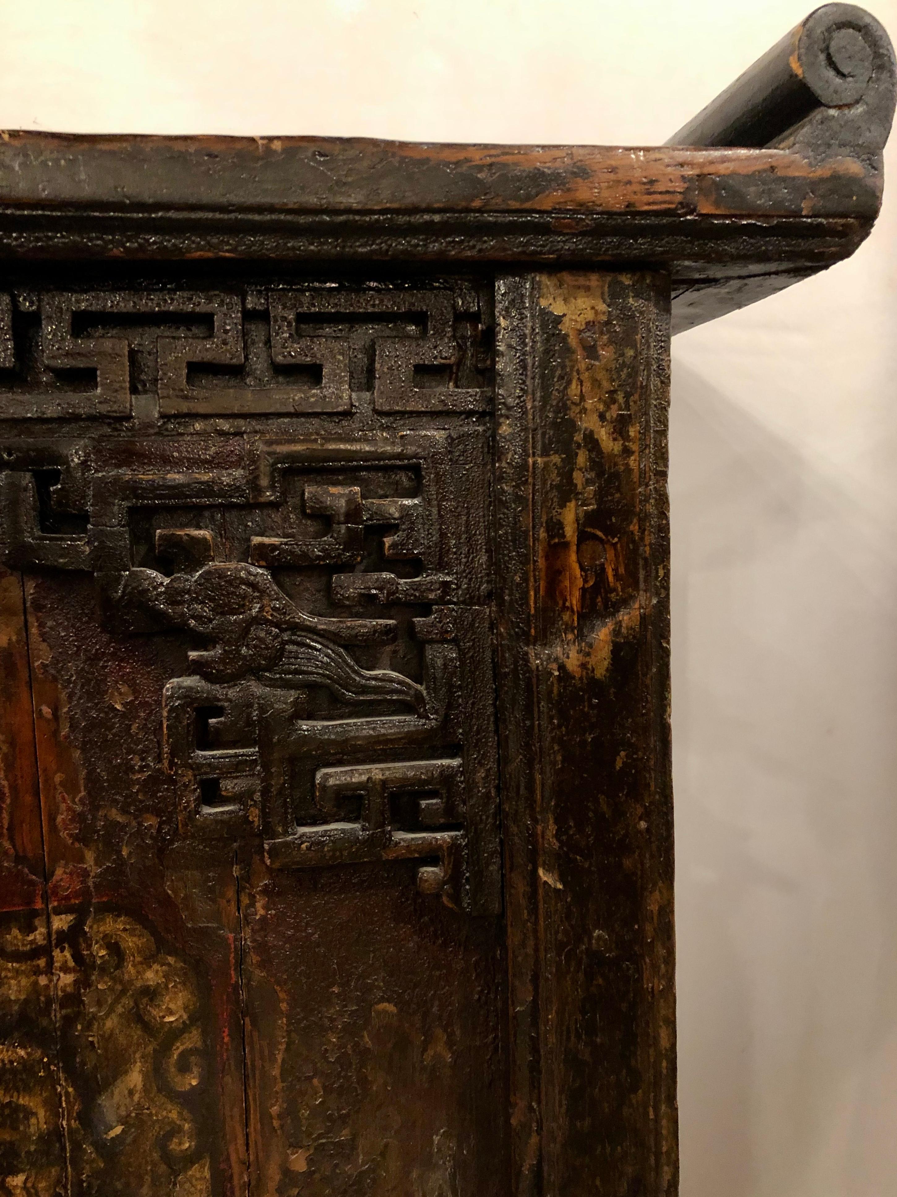 Chinese Alter Table, Coffer, Sideboard / Console Carved Wood, Early 20th Century 7