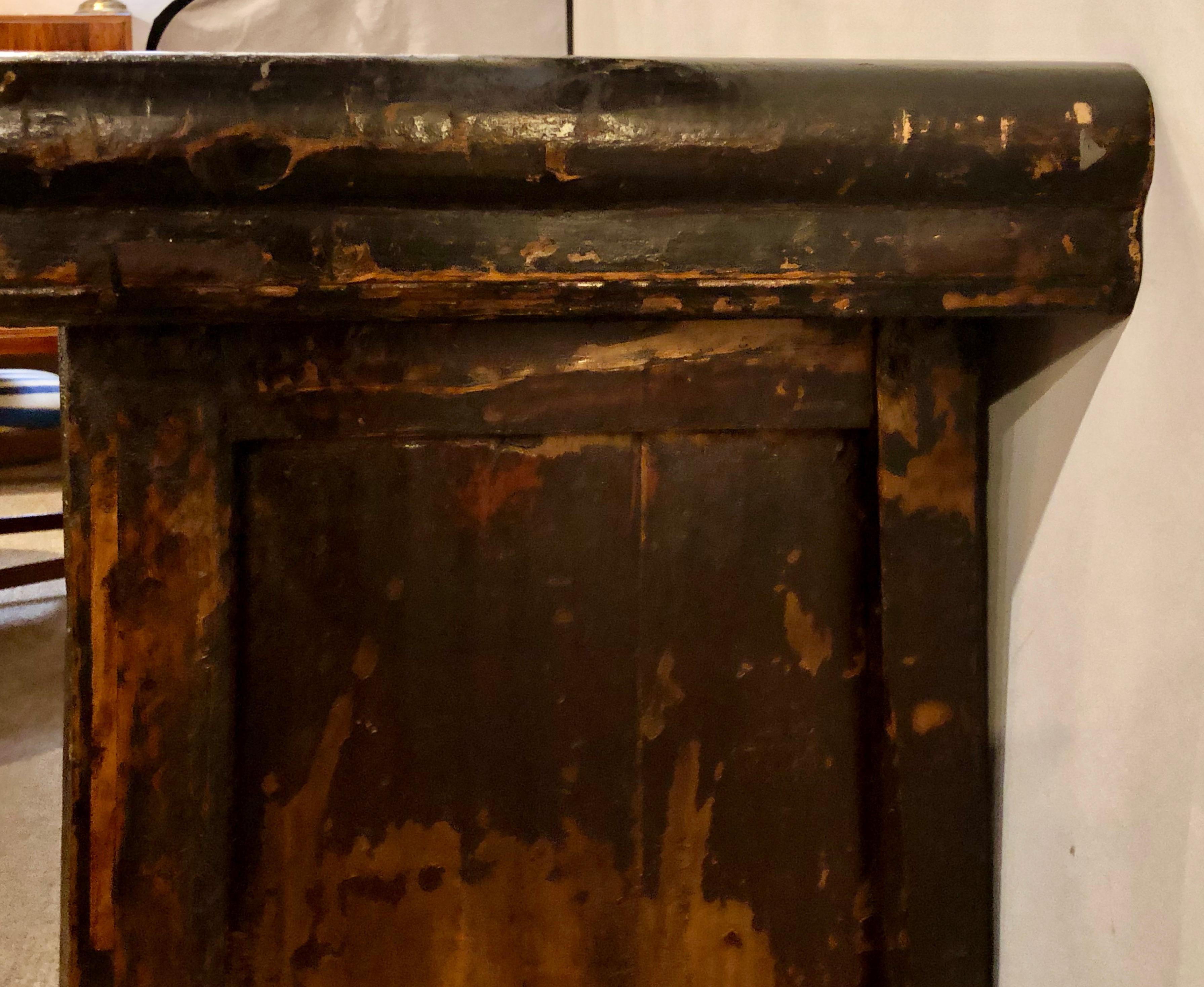 Chinese Alter Table, Coffer, Sideboard / Console Carved Wood, Early 20th Century 10