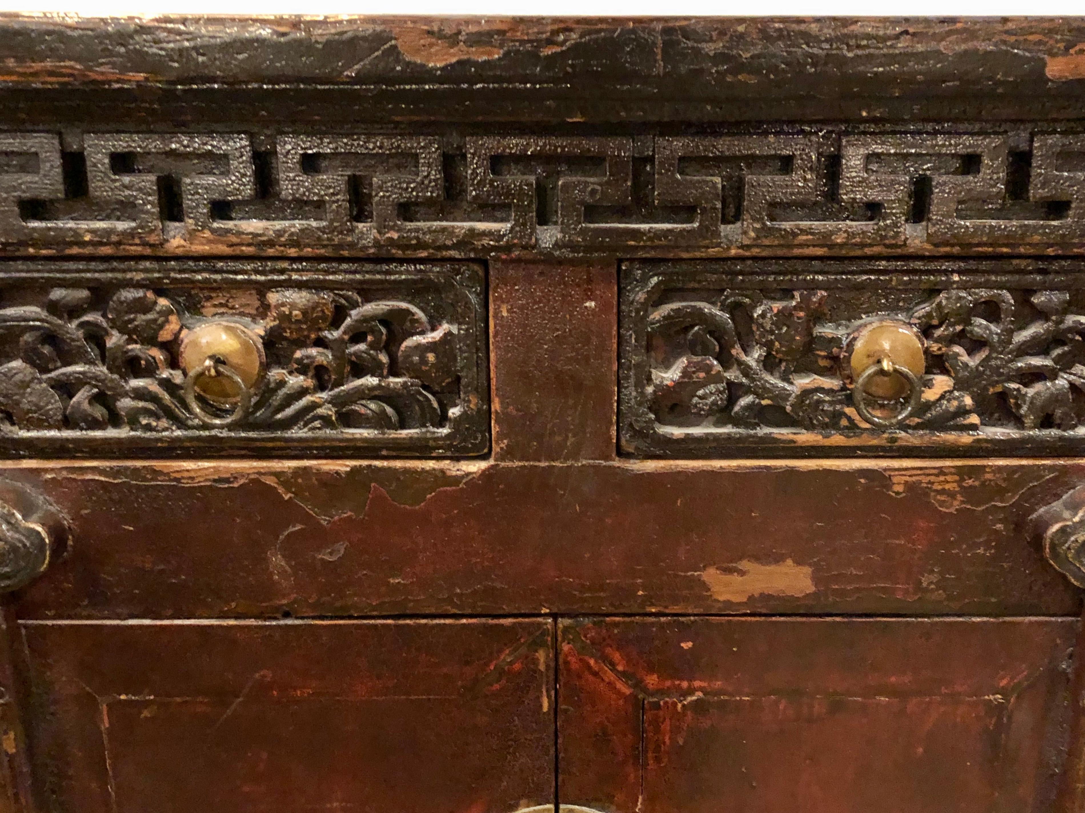 Chinese Alter Table, Coffer, Sideboard / Console Carved Wood, Early 20th Century 1