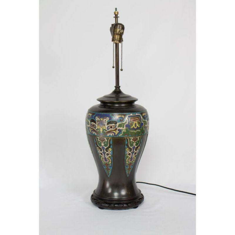 Bronze Lampe de table champlevée asiatique ancienne en bronze en vente