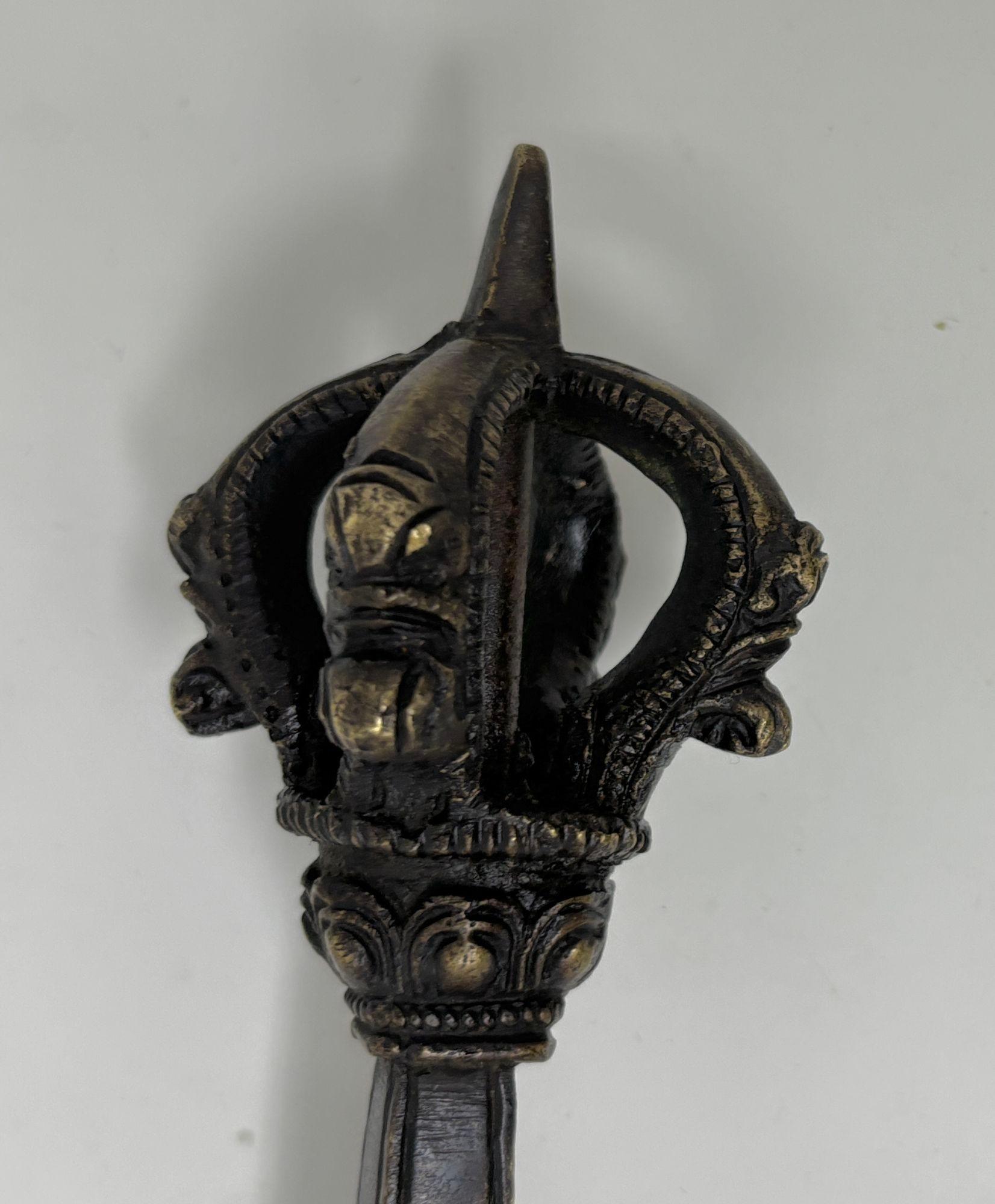 Asian Antique Bronze Tibetan Ceremonial Prayer Vajra Bell For Sale 12