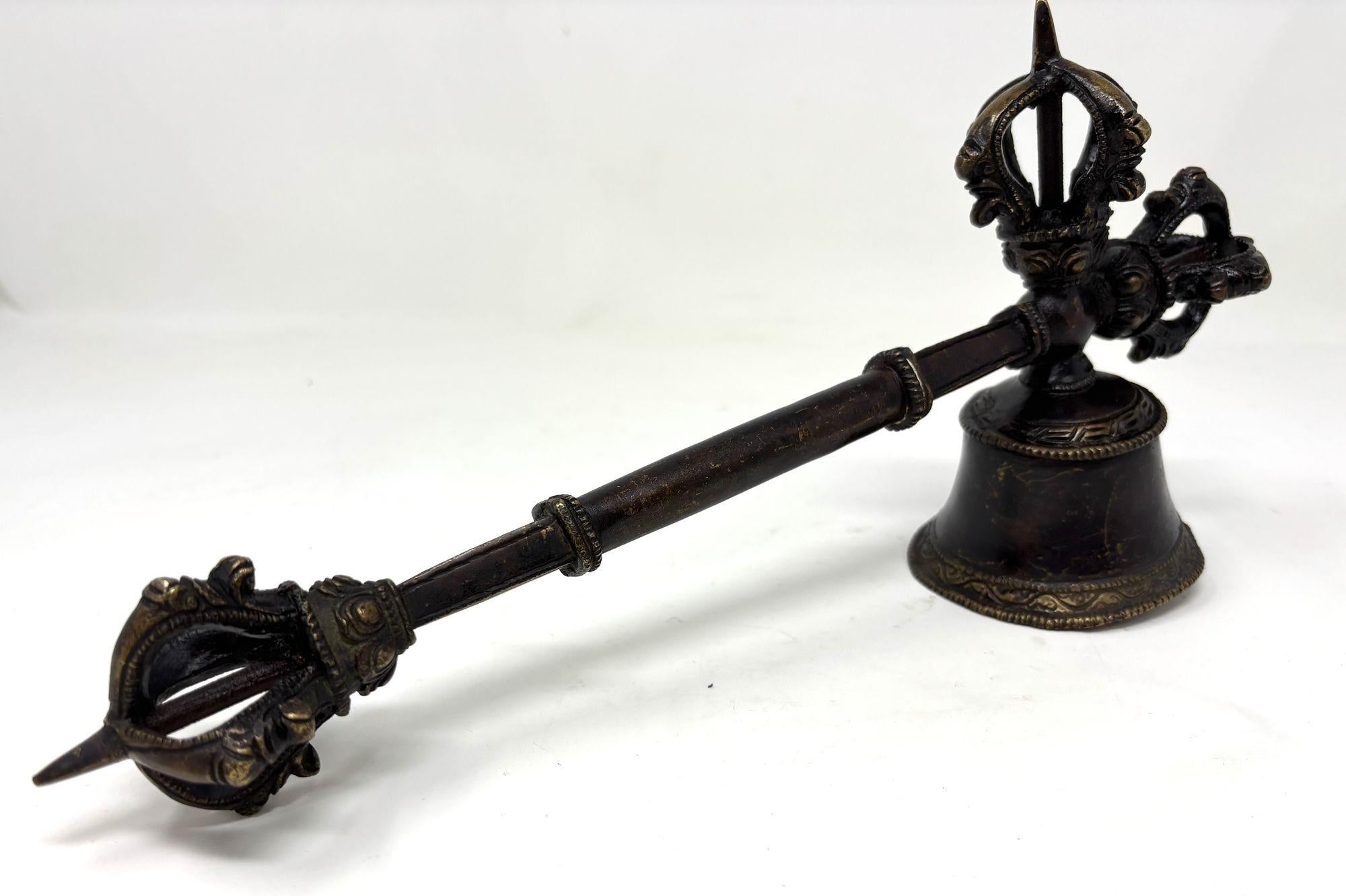 Antique Asian Bronze buddhist bell Tibetan Meditation Ceremonial Prayer Vajra Bell and Scepter.
Antique Buddhist Tibetan Meditation Prayer Bell with Vajra.
A Bronze ritual bell 
