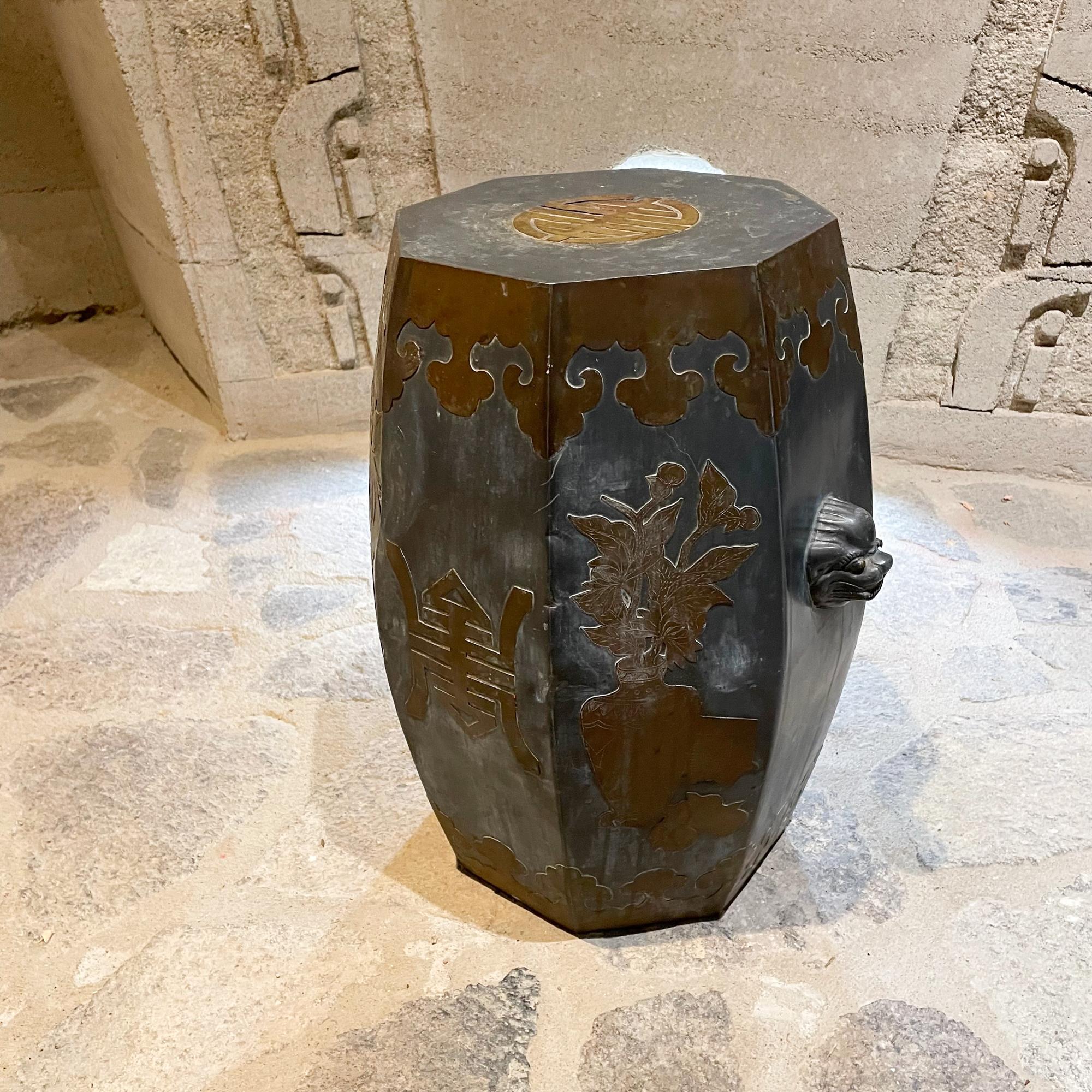 Asian Antique Chinese Decorative Bronze and Gray Drum Side Accent Table, 1930s 1