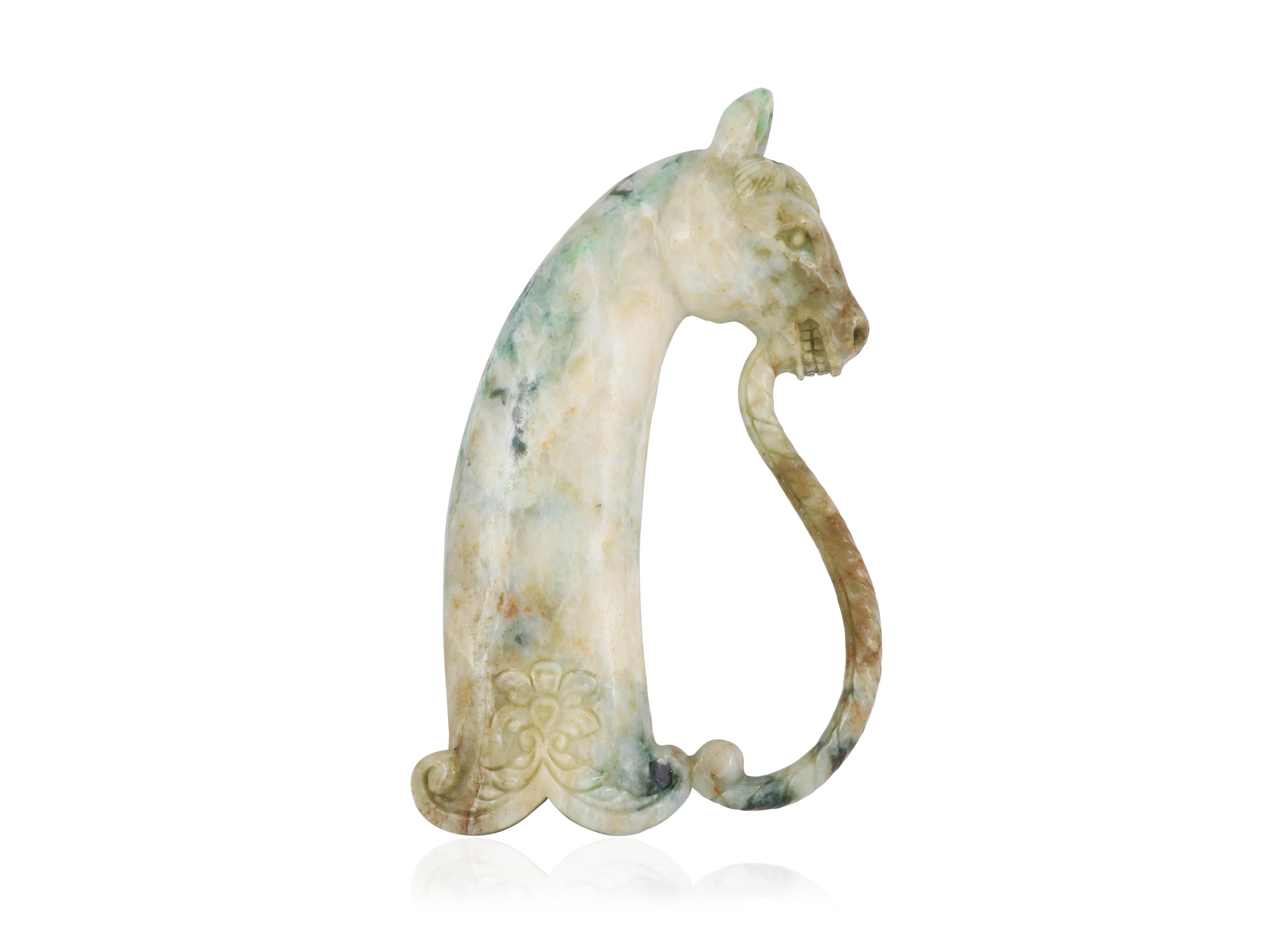 Arte asiático y antiguo indio Mughal Empuñadura de daga de jade en forma de cabeza de caballo Sin cortar en venta