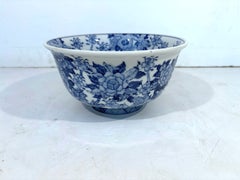 Asiatische Schale in Blau und Weiß
