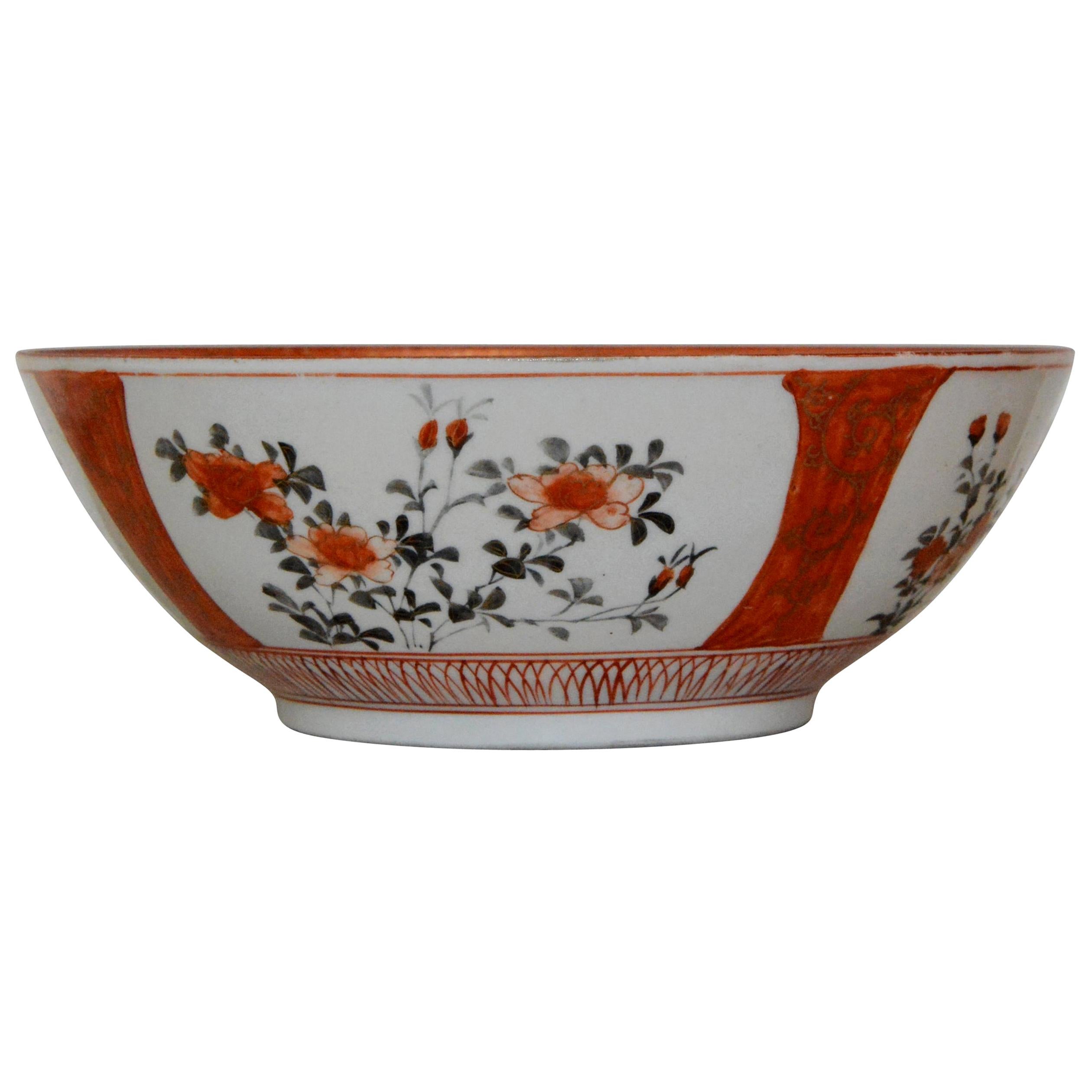 Asian Bowl with Floral Motif For Sale