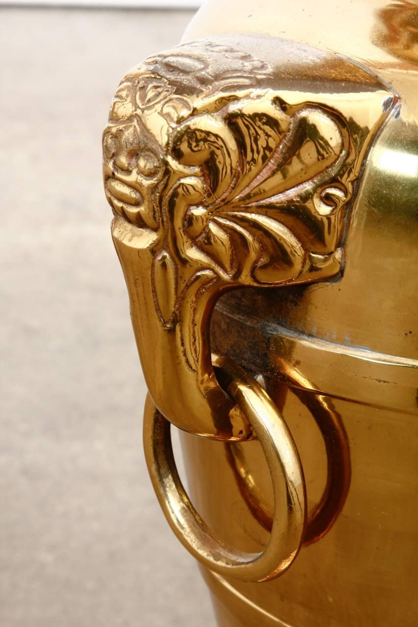 Asian Brass Elephant Head Urn Table Lamp by Marbro In Excellent Condition For Sale In Rio Vista, CA