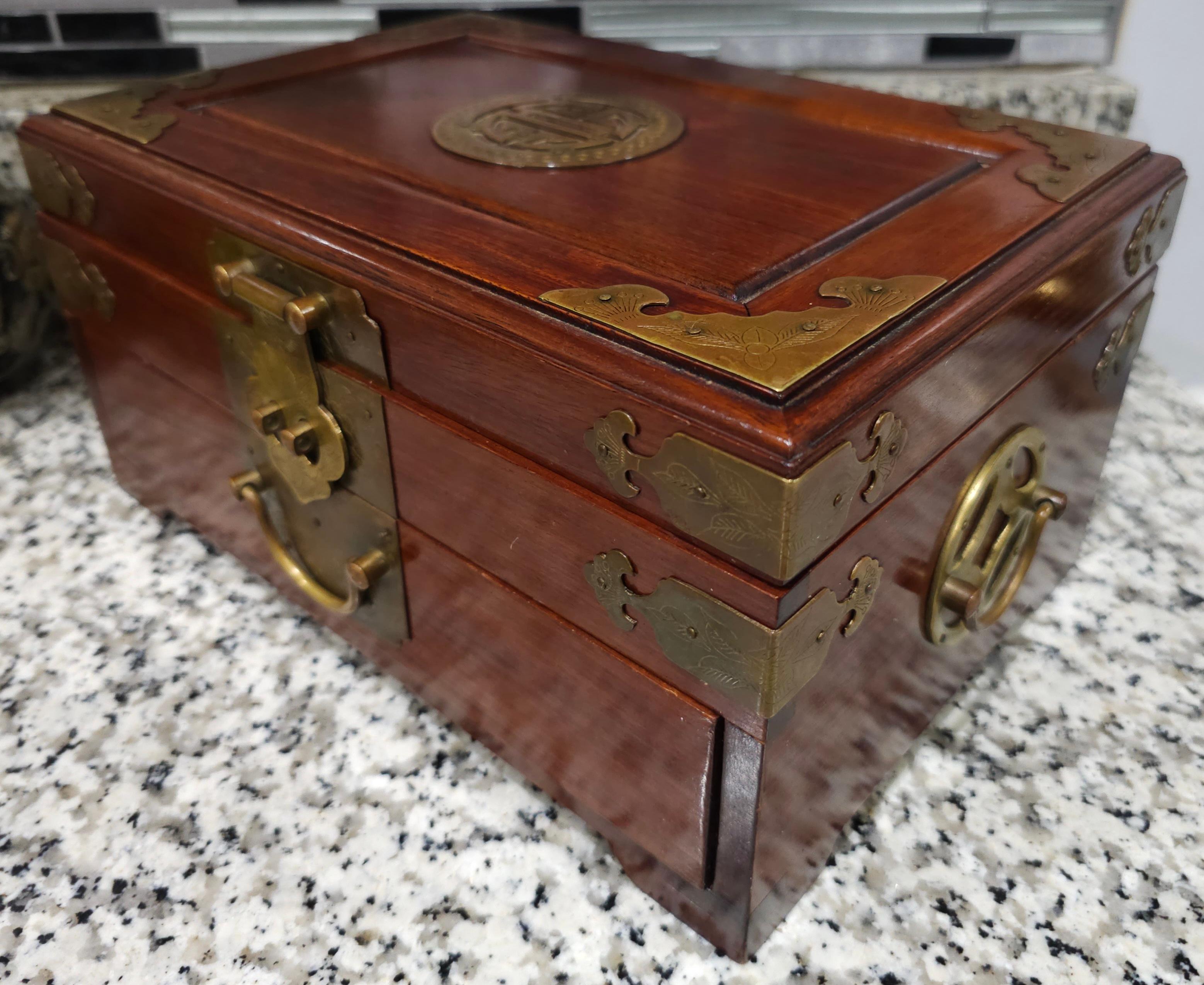 Asian Brass Mounted Rosewood and Felt Lined Jewelry Box In Good Condition For Sale In Germantown, MD