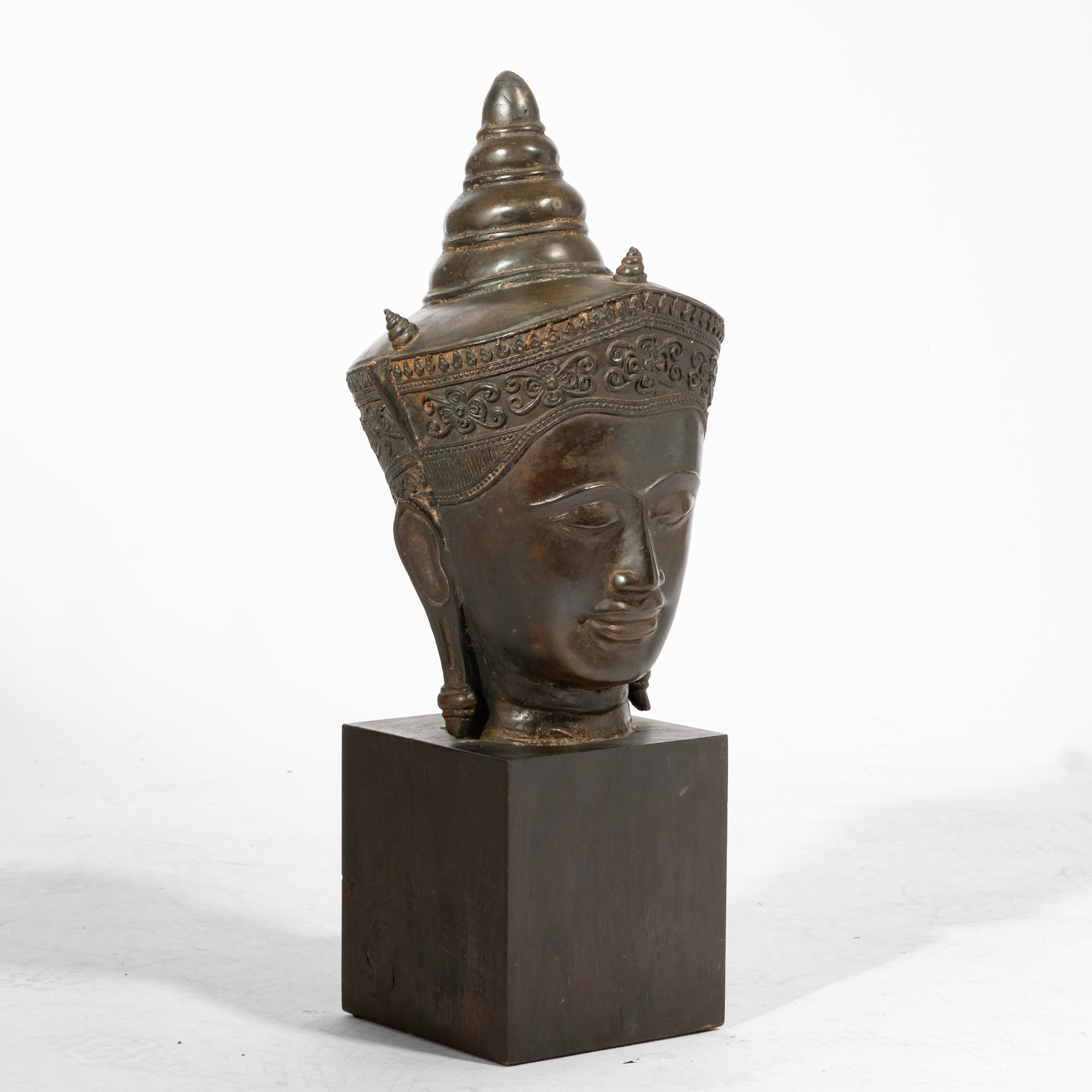 Asian Bronze Buddha Head In Good Condition For Sale In Hudson, NY